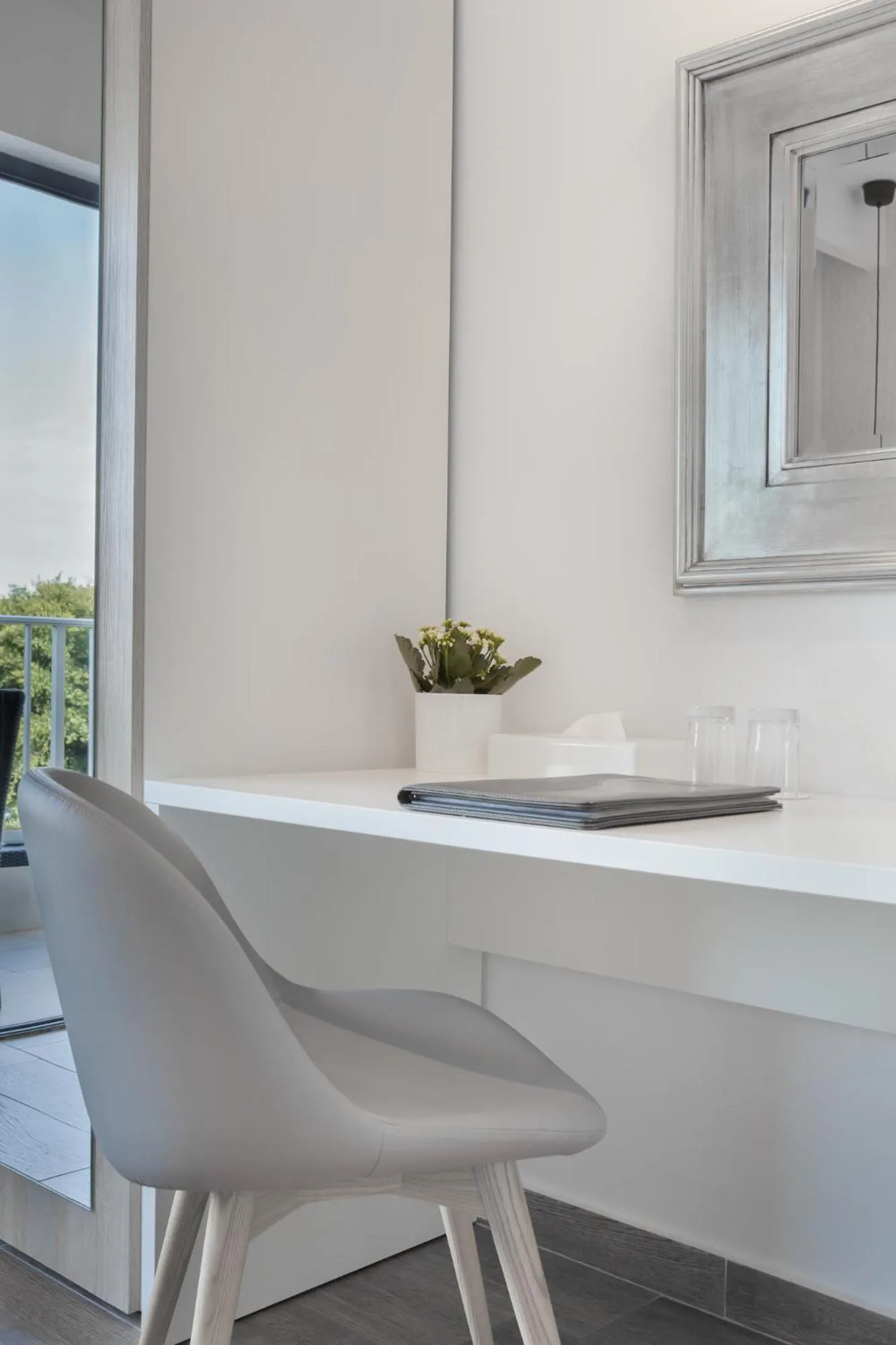 Bedroom in Plaza Regency Hotels