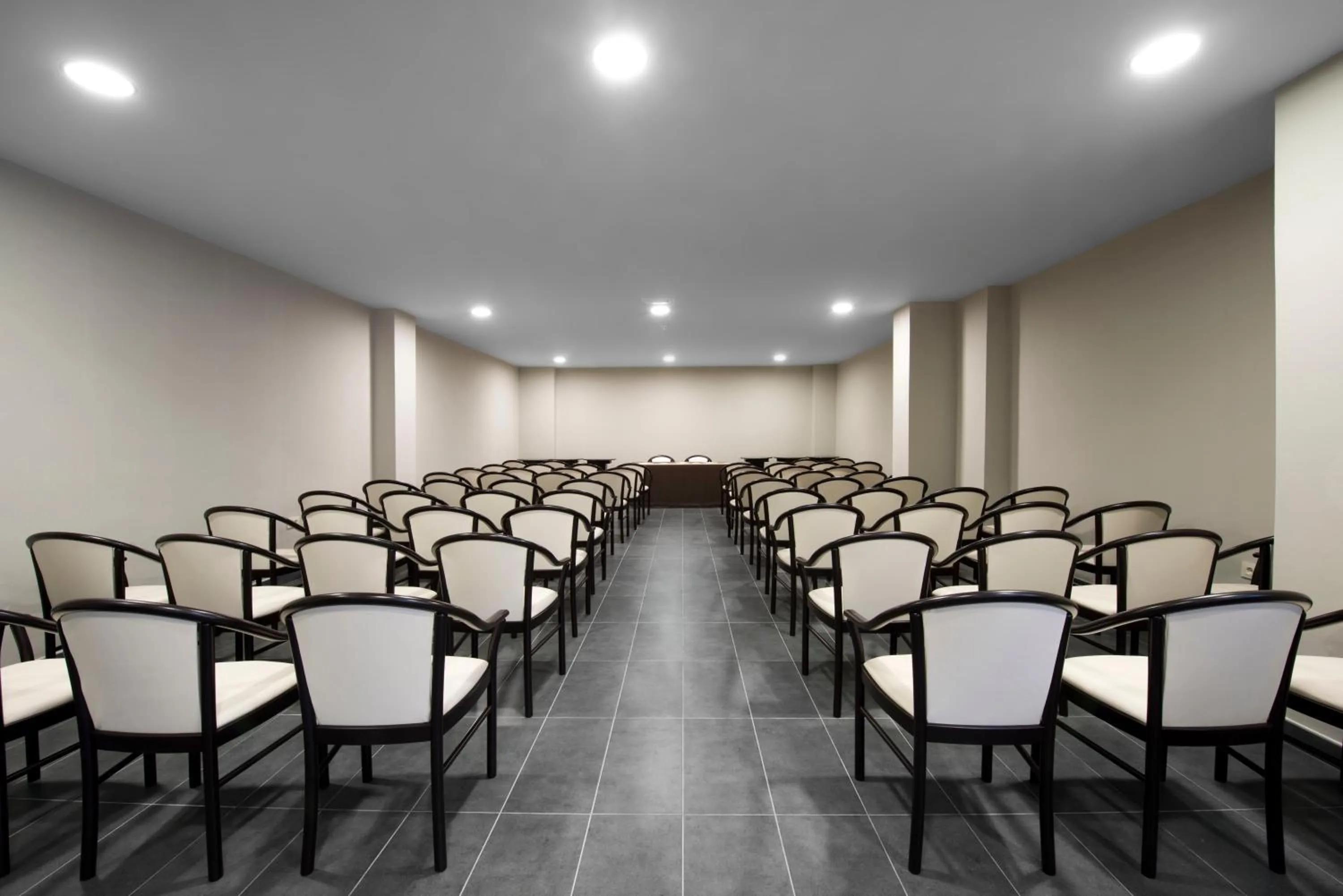 Banquet/Function facilities in Kn Aparthotel Columbus