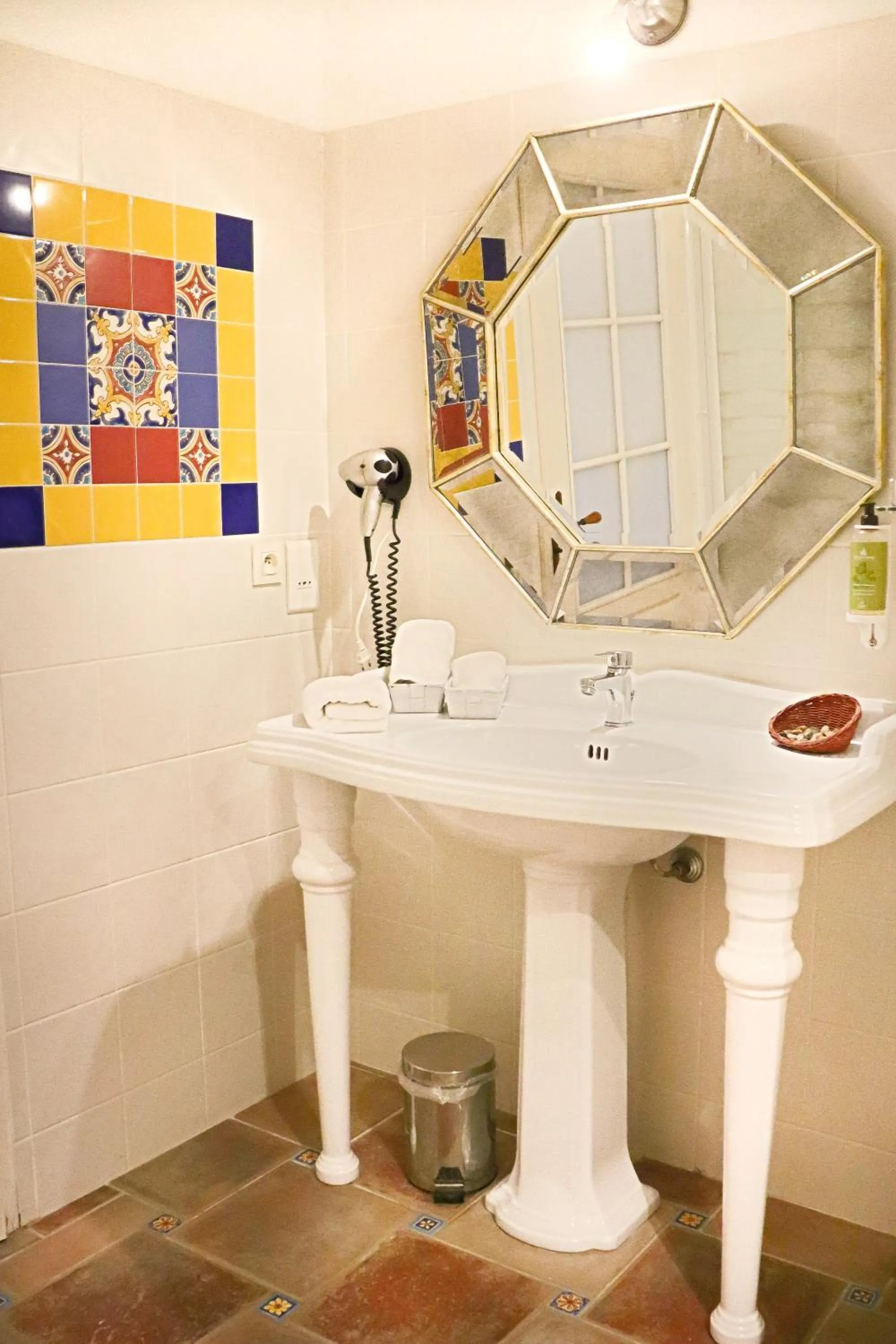 Bathroom in Logis Hôtel La Villa Boucicaut