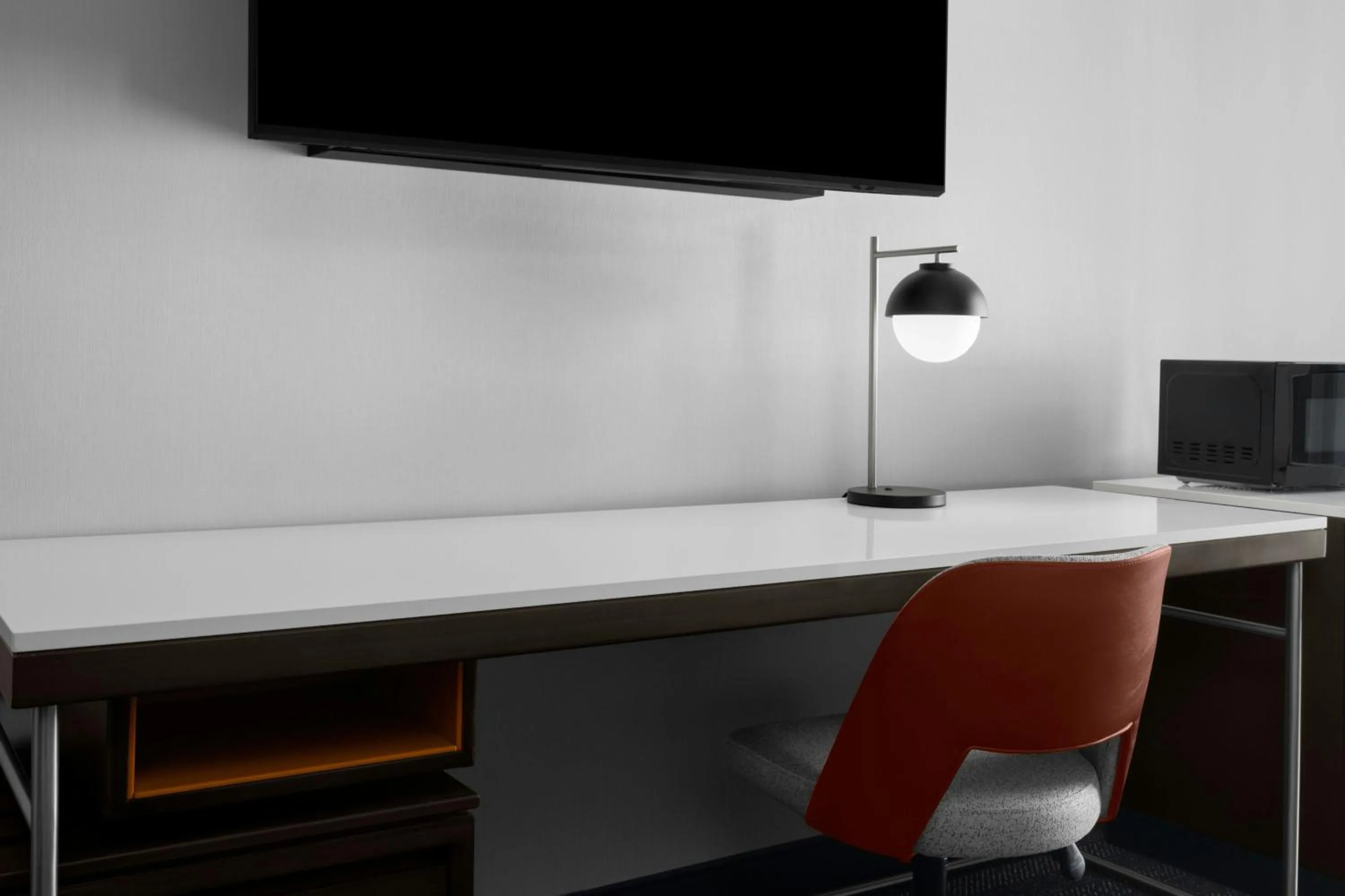 Photo of the whole room in Courtyard San Jose Airport