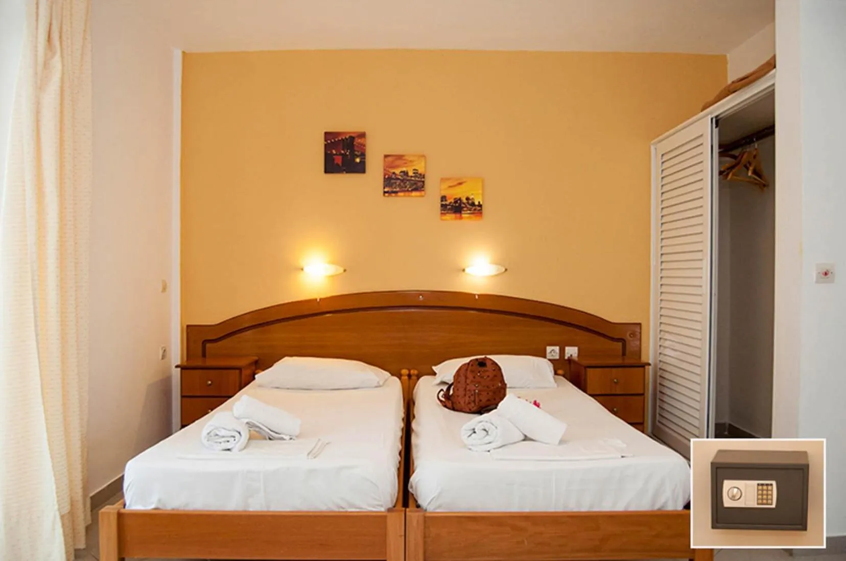 Bedroom in Cavos Beach House