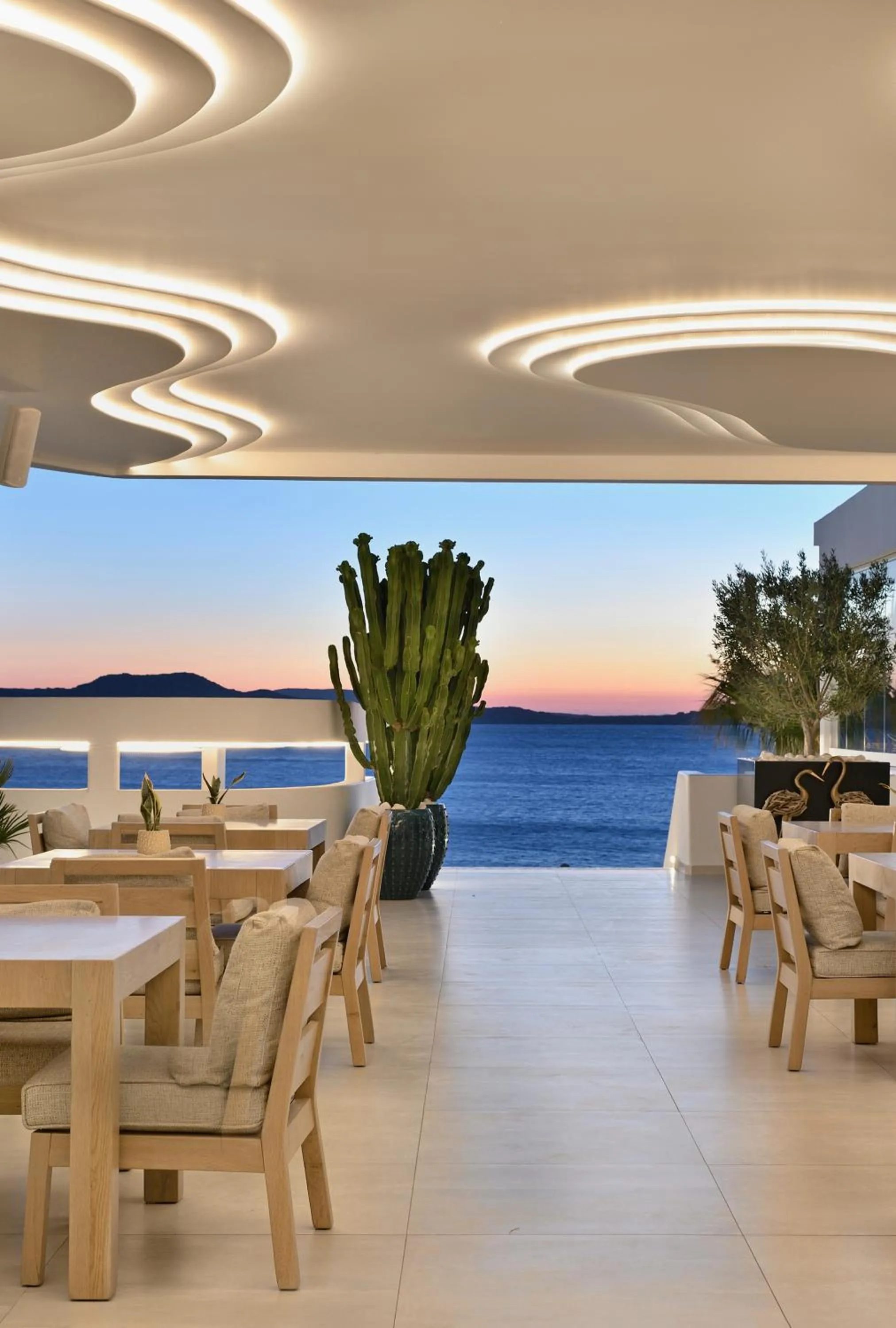 Restaurant/places to eat in Anax Resort and Spa