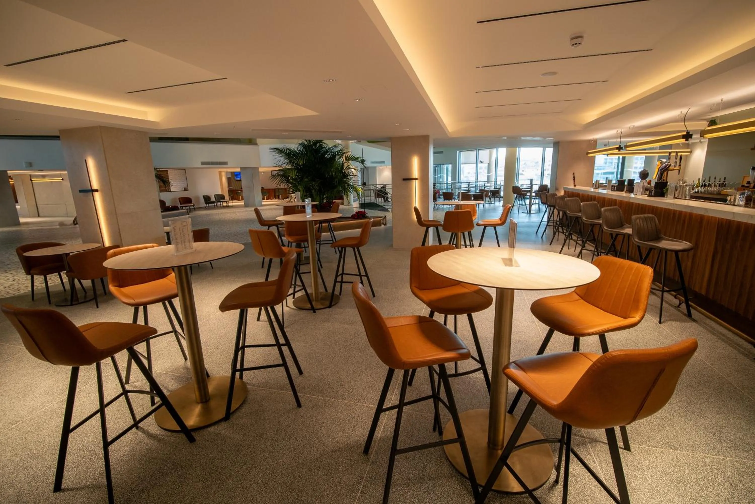 Restaurant/places to eat in Ramla Bay Resort