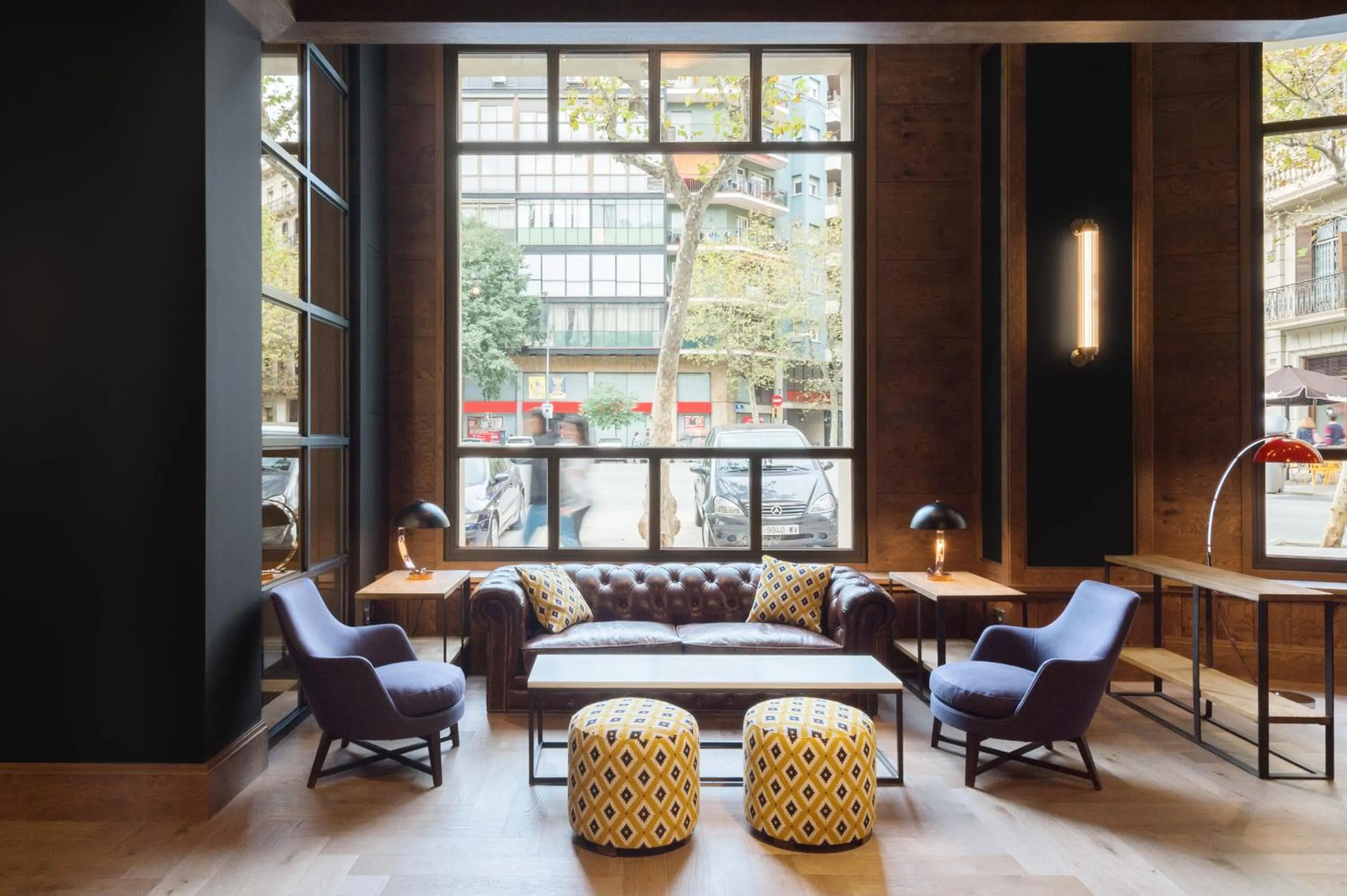 Lobby or reception in The Corner Hotel