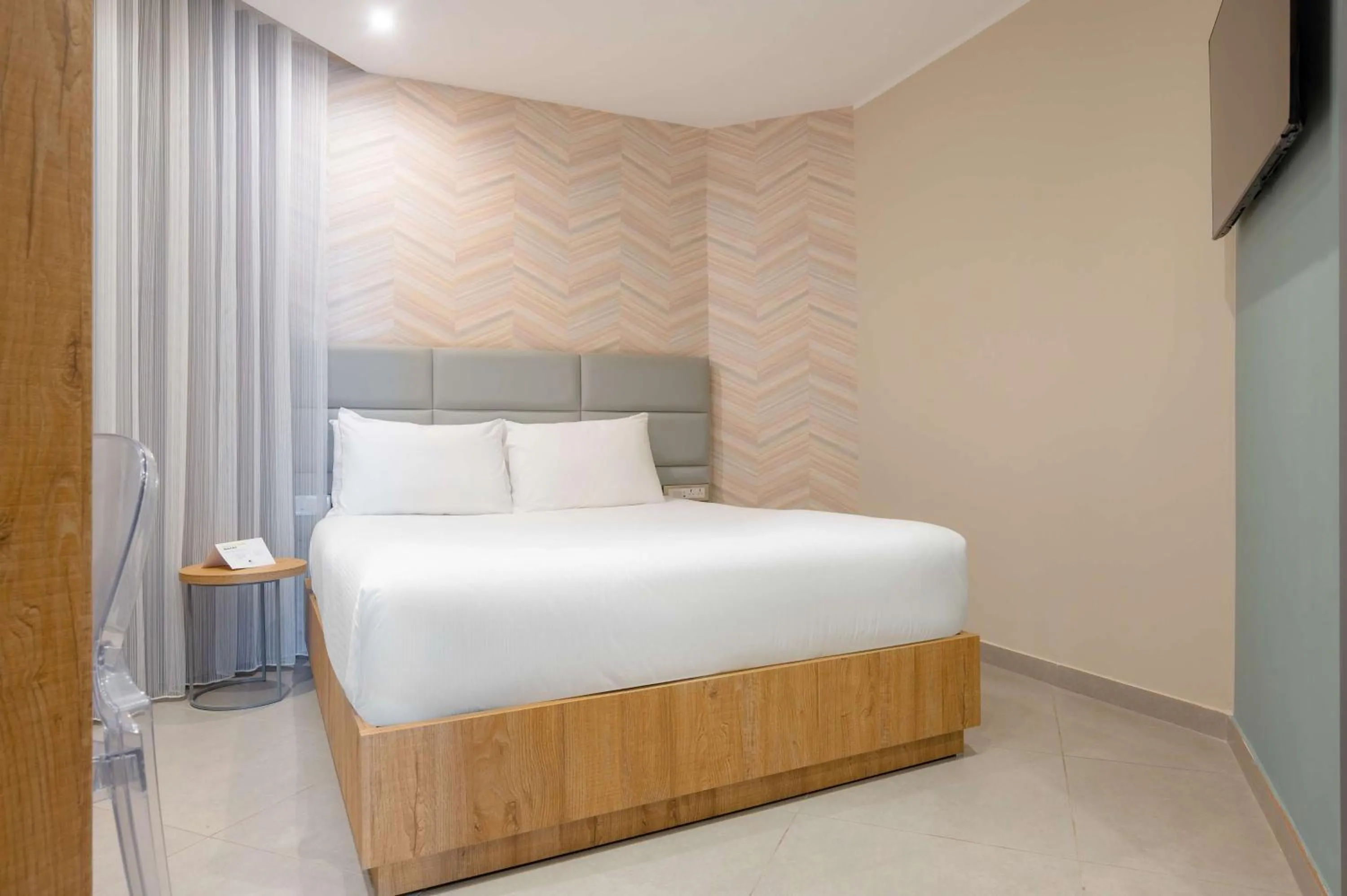 Bed in DoubleTree by Hilton Malta