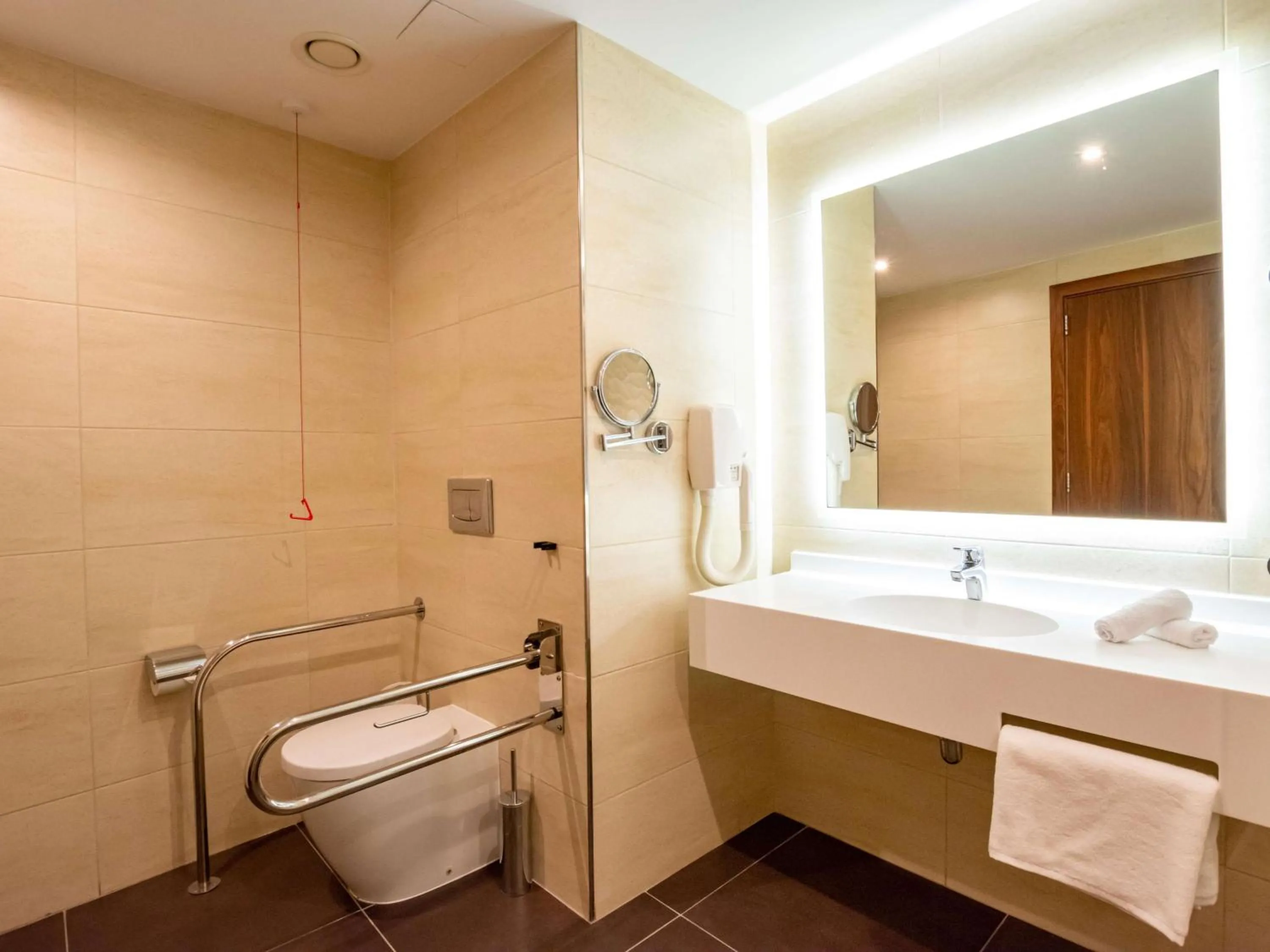 Bathroom in DoubleTree by Hilton Malta