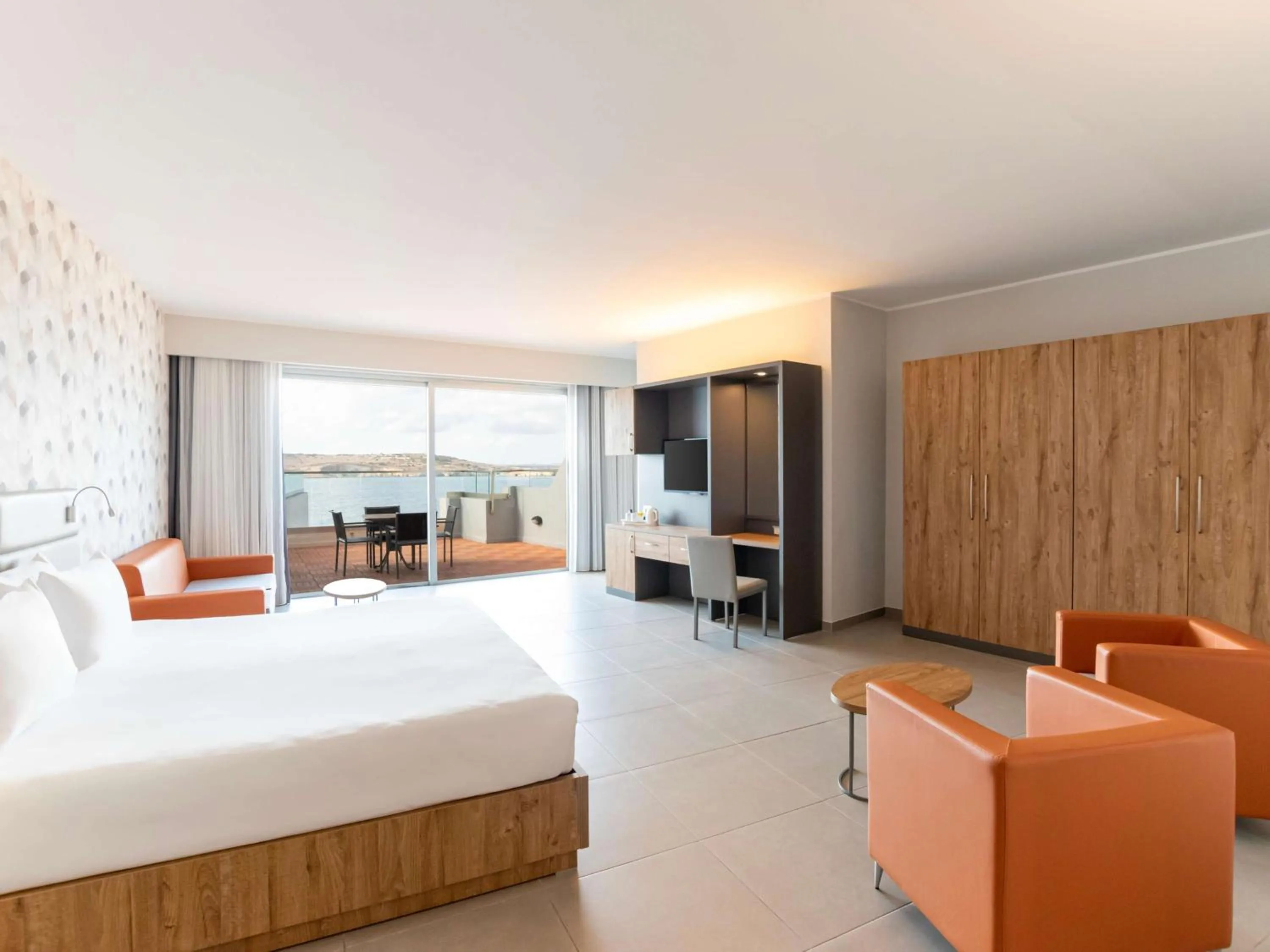 Bed in DoubleTree by Hilton Malta