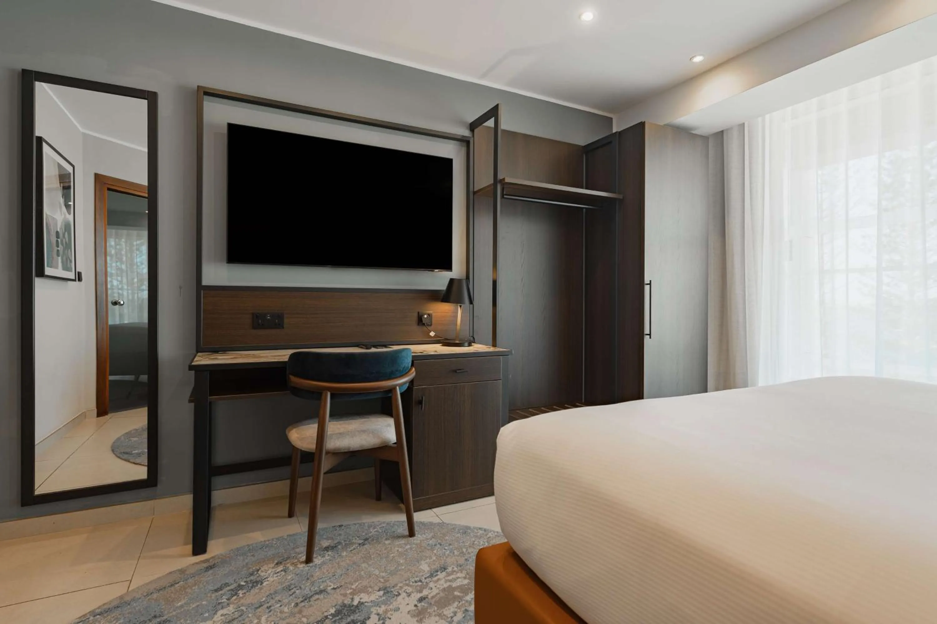 TV and multimedia, Bed in DoubleTree by Hilton Malta