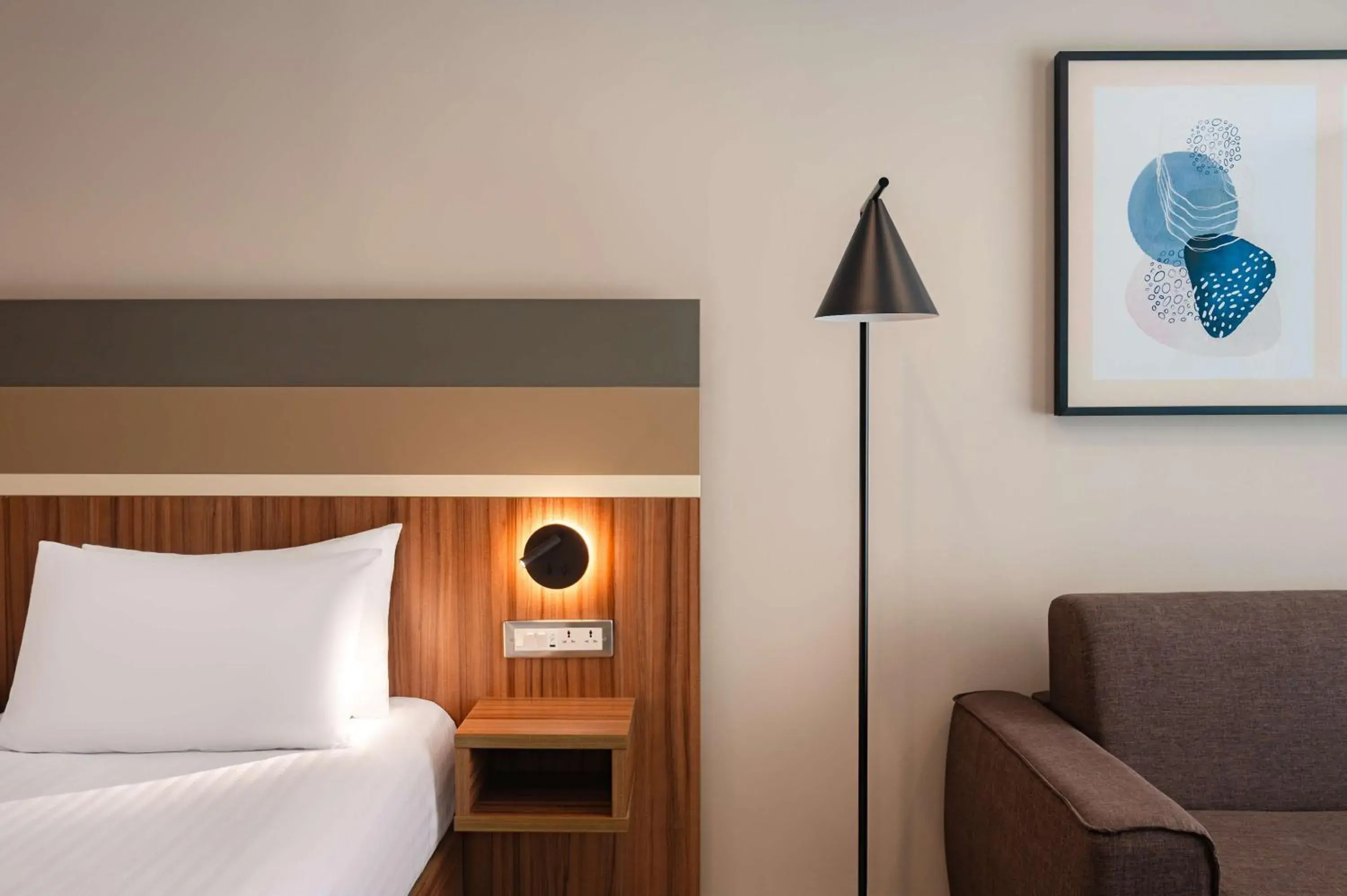 Superior Twin Room with Sofa Bed in DoubleTree by Hilton Malta Superior Twin Room with Sofa Bed in DoubleTree by Hilton Malta