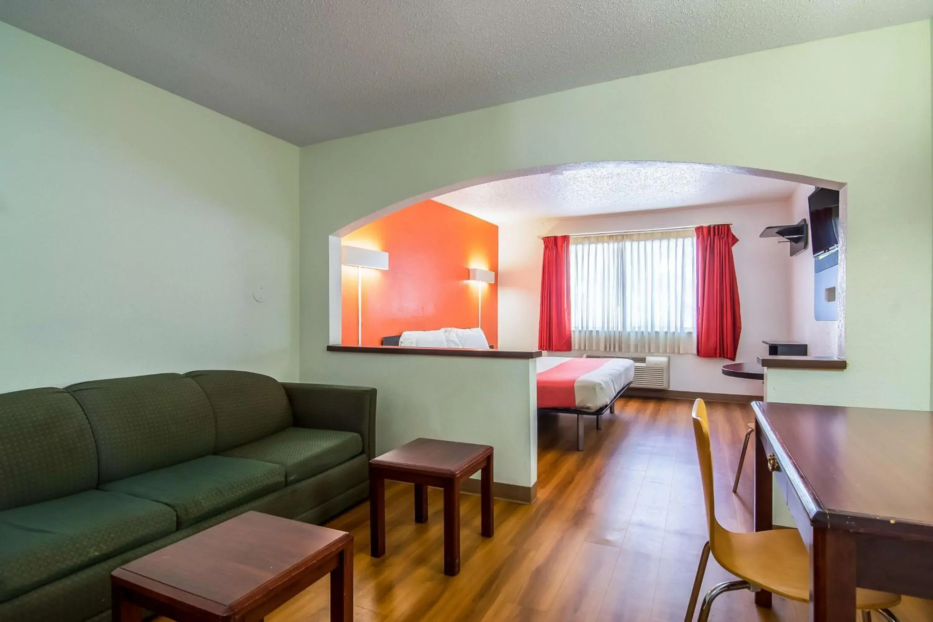 Queen Room with Two Queen Beds - Disability Access - Non-Smoking in Motel 6-Dallas, TX - North - Richardson Queen Room with Two Queen Beds - Disability Access - Non-Smoking in Motel 6-Dallas, TX - North - Richardson