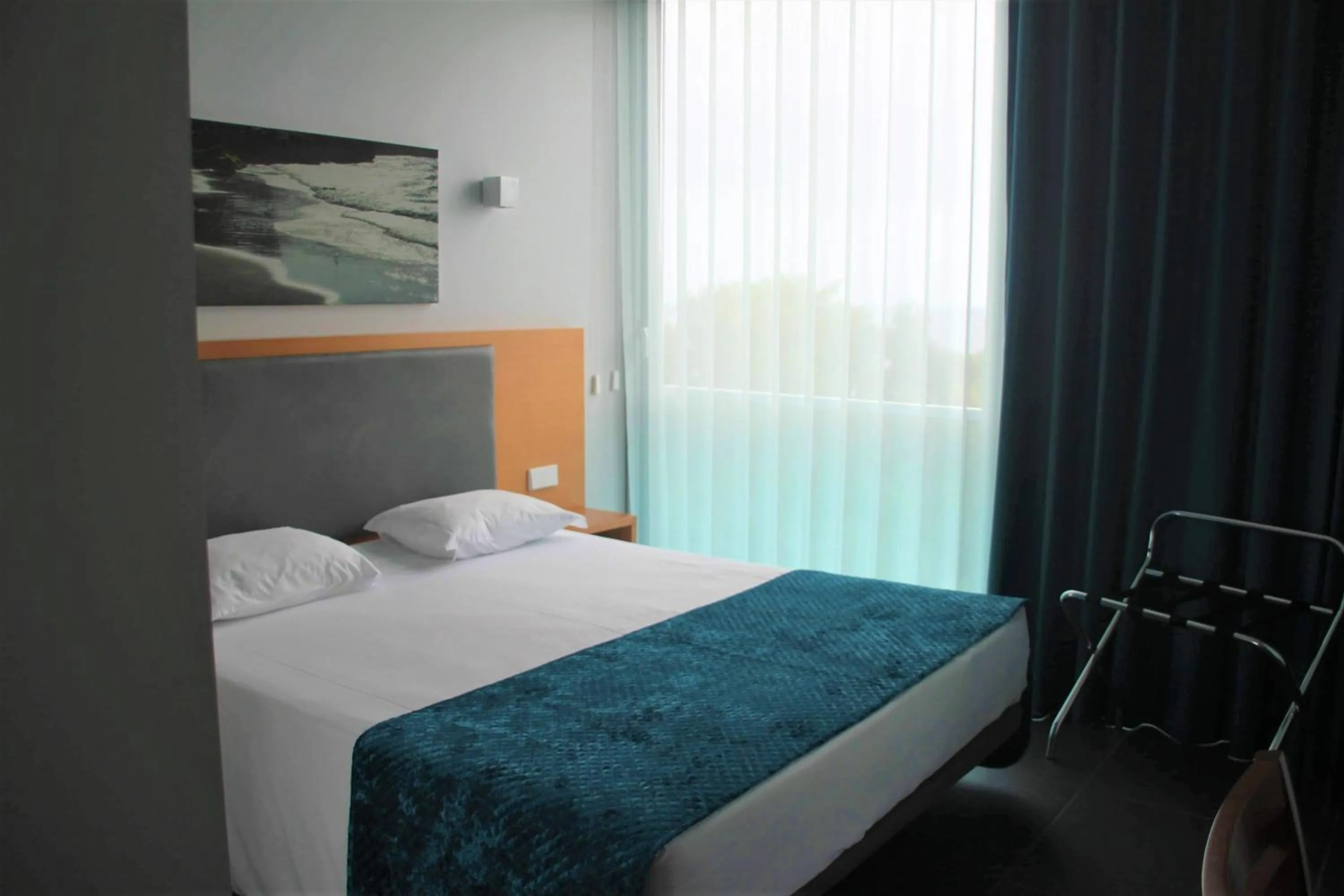 Bed in Whalesbay Hotel Apartamentos