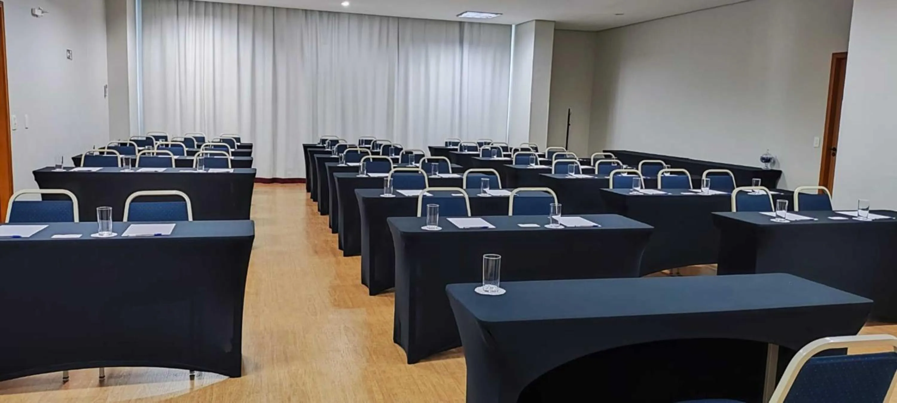 Meeting/conference room in Bristol Centro Civico Curitiba