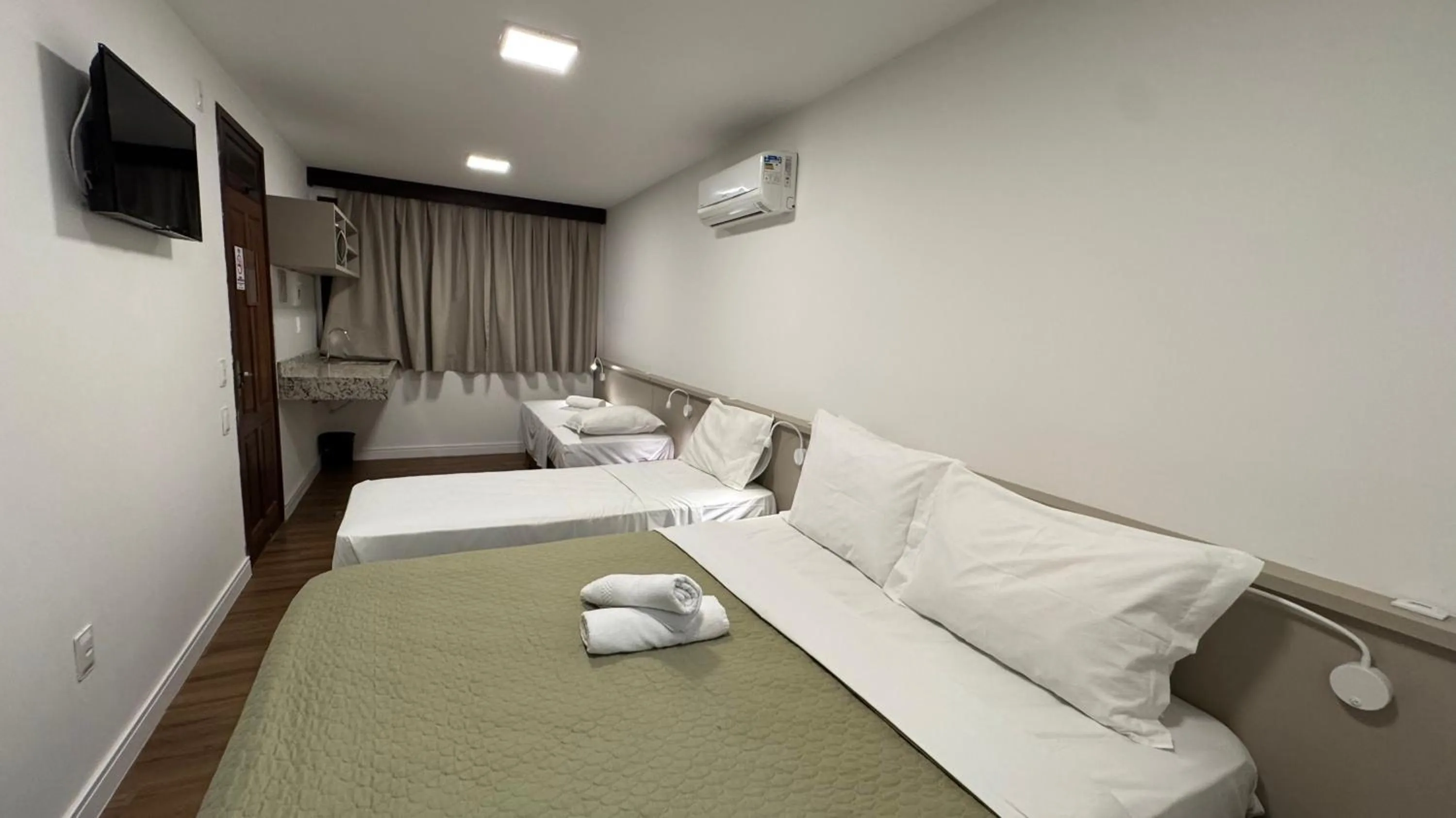 Bedroom, Bed in Hotel Natur Campeche