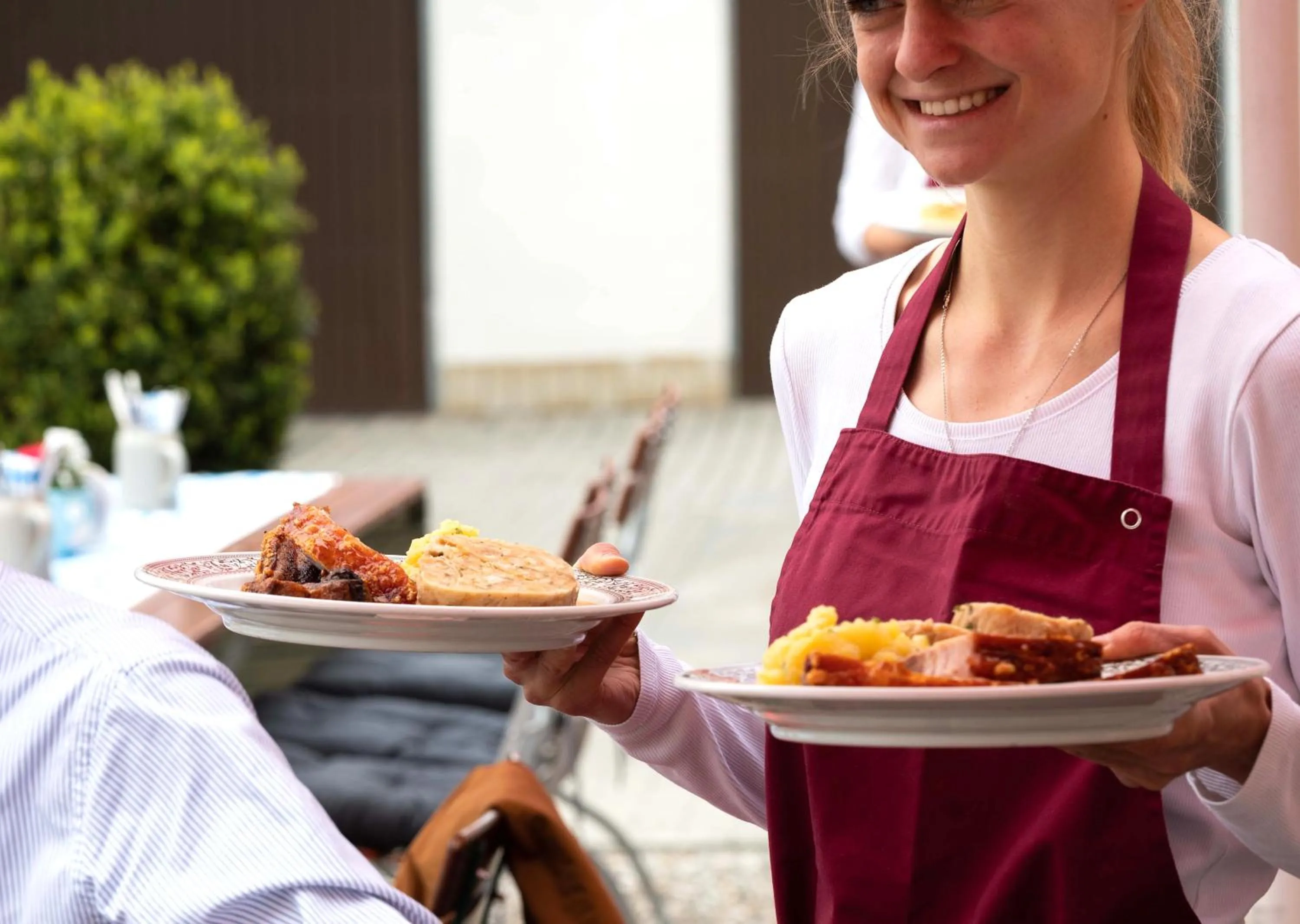 Restaurant/places to eat in Hotel Gasthof Rosenwirt