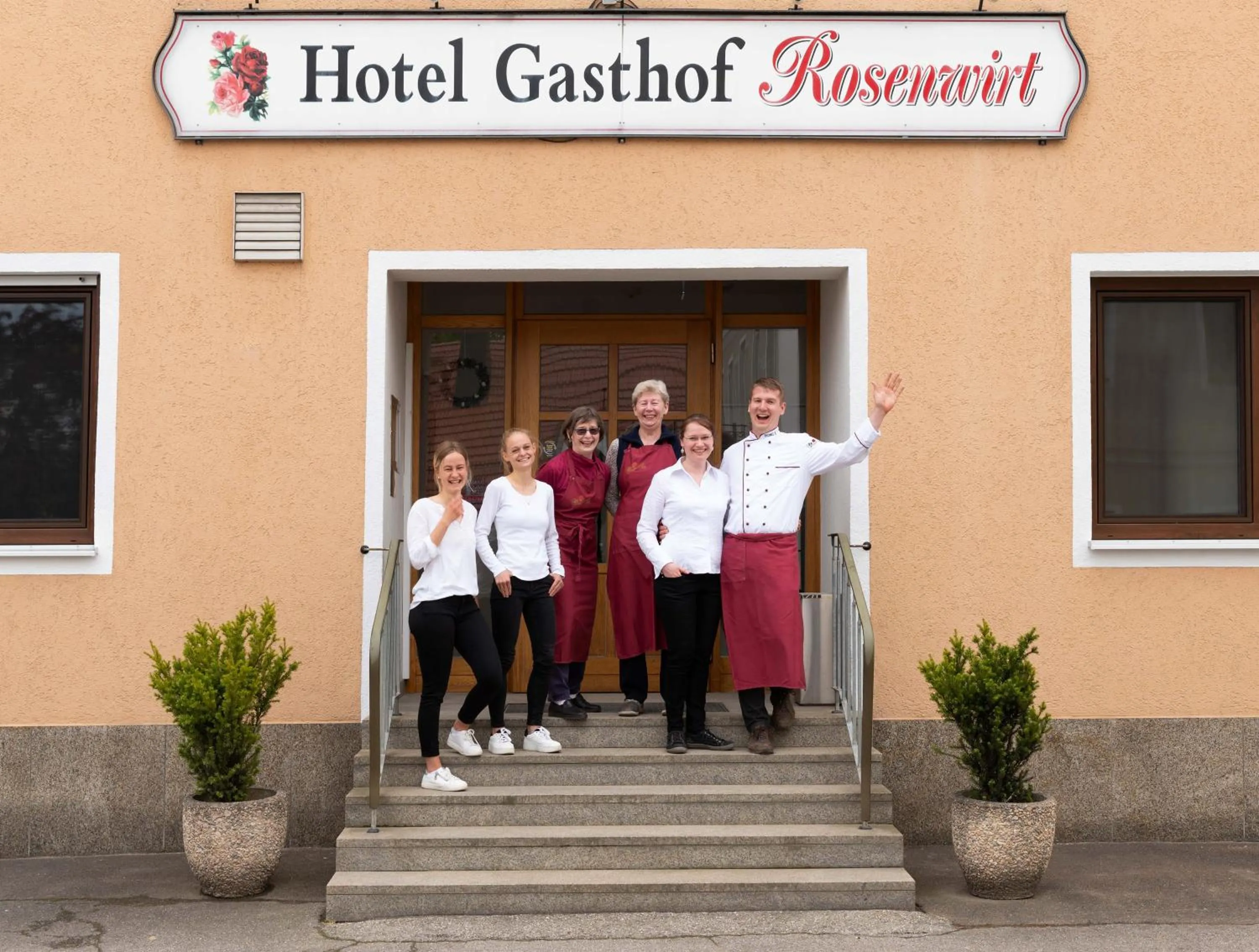 Property building in Hotel Gasthof Rosenwirt