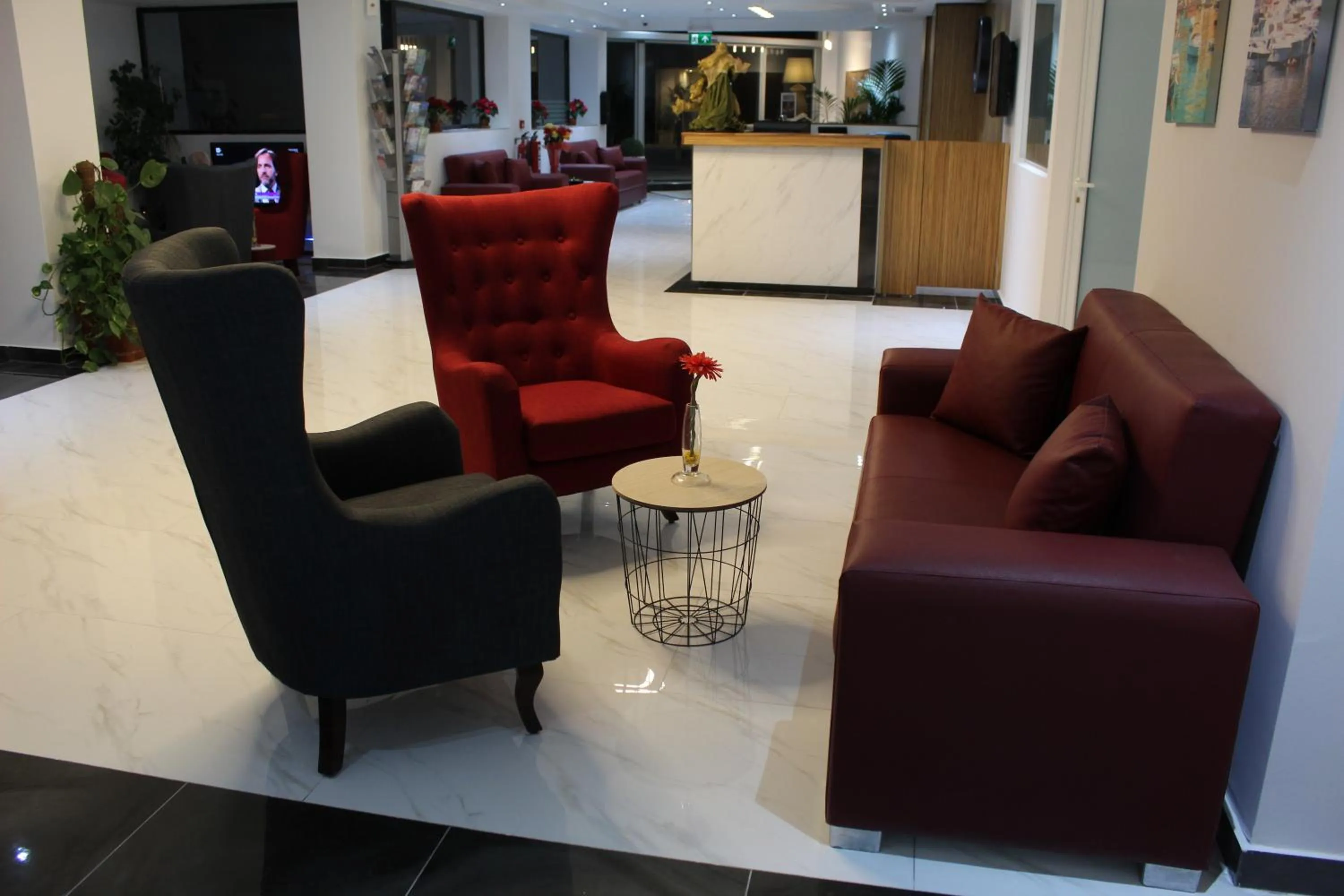 Lobby or reception in Dean Hamlet Hotel