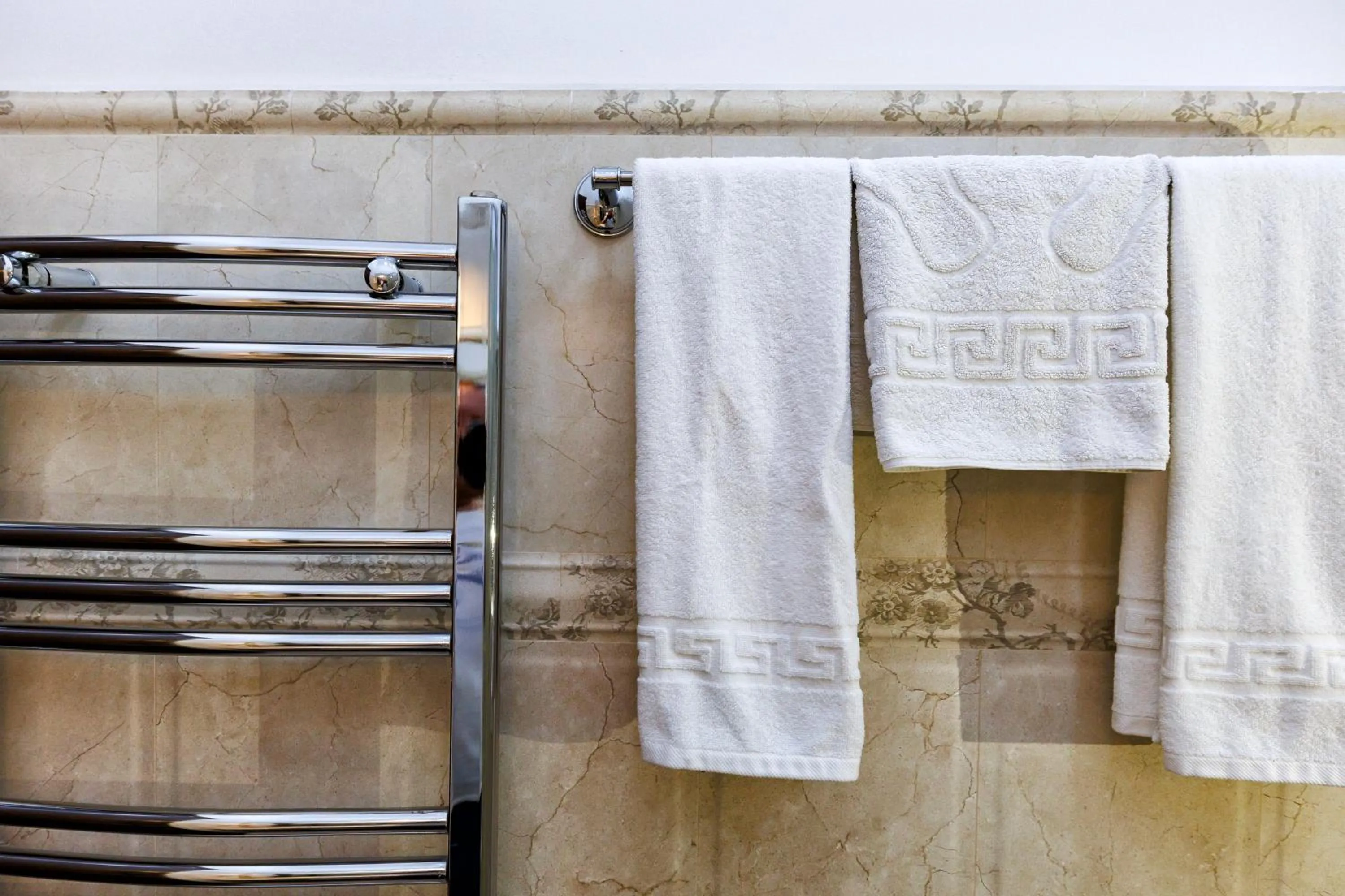 Shower in La Strada Boutique Villa