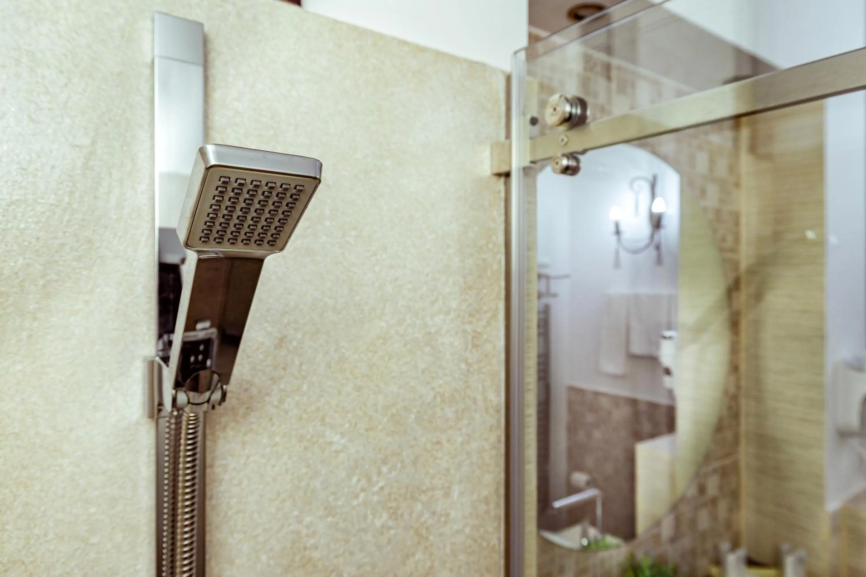 Shower in La Strada Boutique Villa