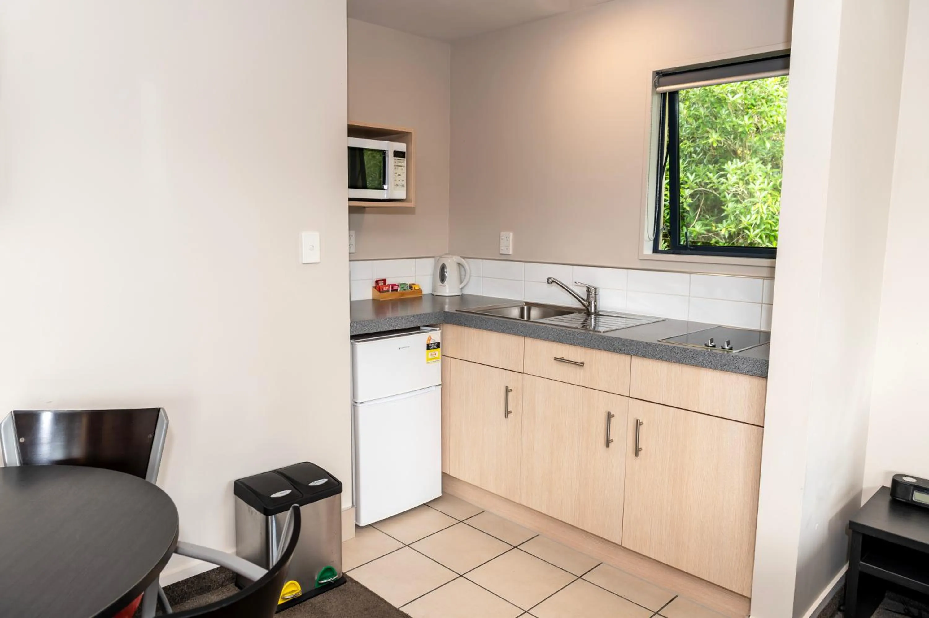 Coffee/tea facilities in Bella Vista Motel Fox Glacier