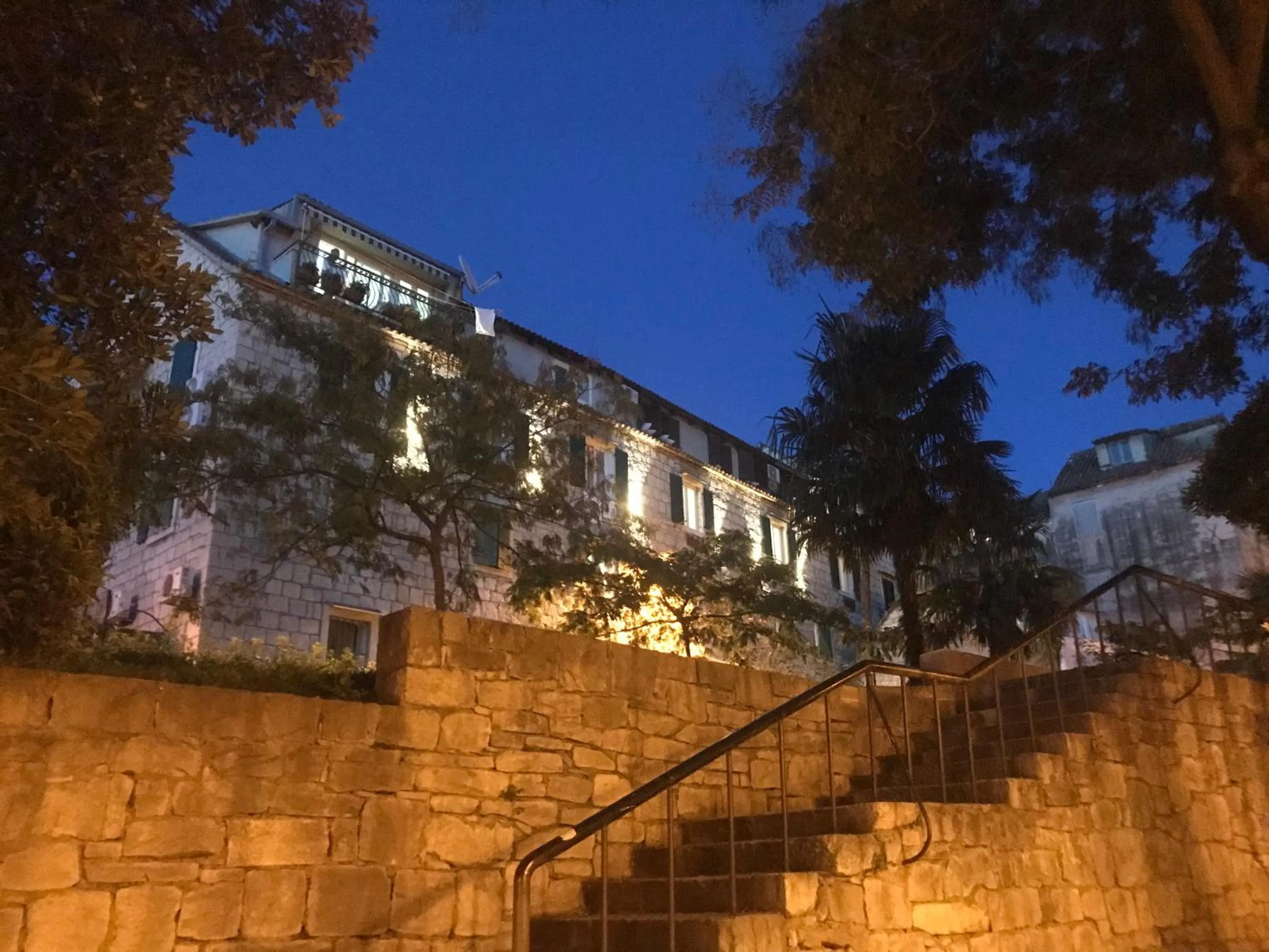 Property building in Nirvana rooms Split