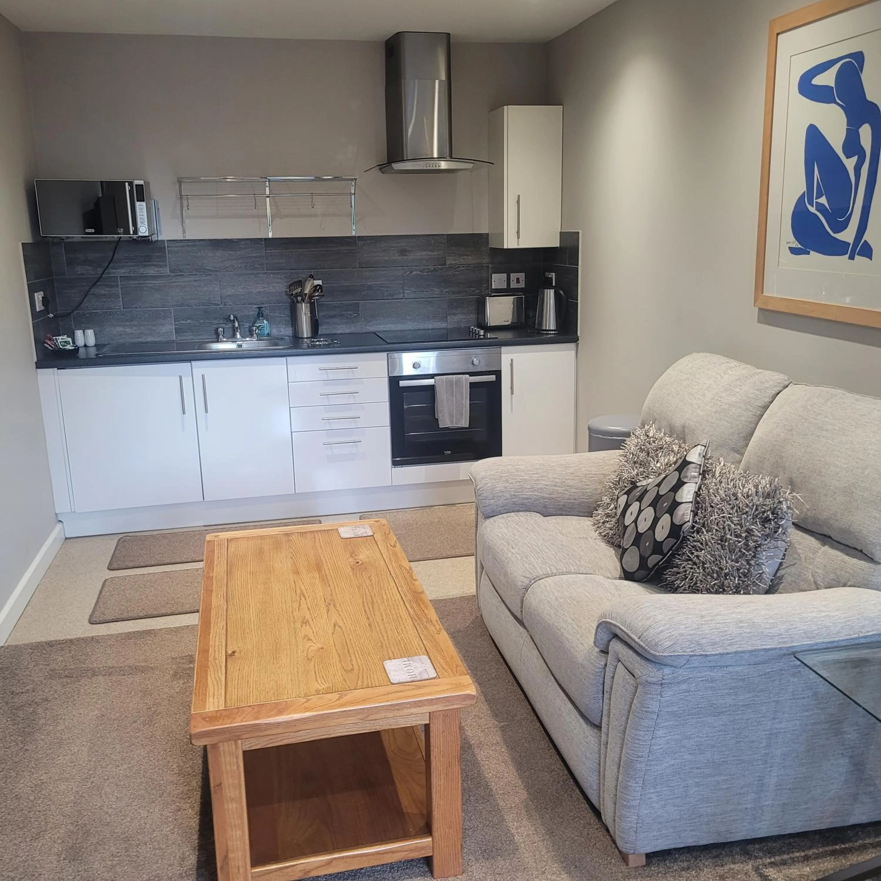 Hamble Retreat Studios and Lodge