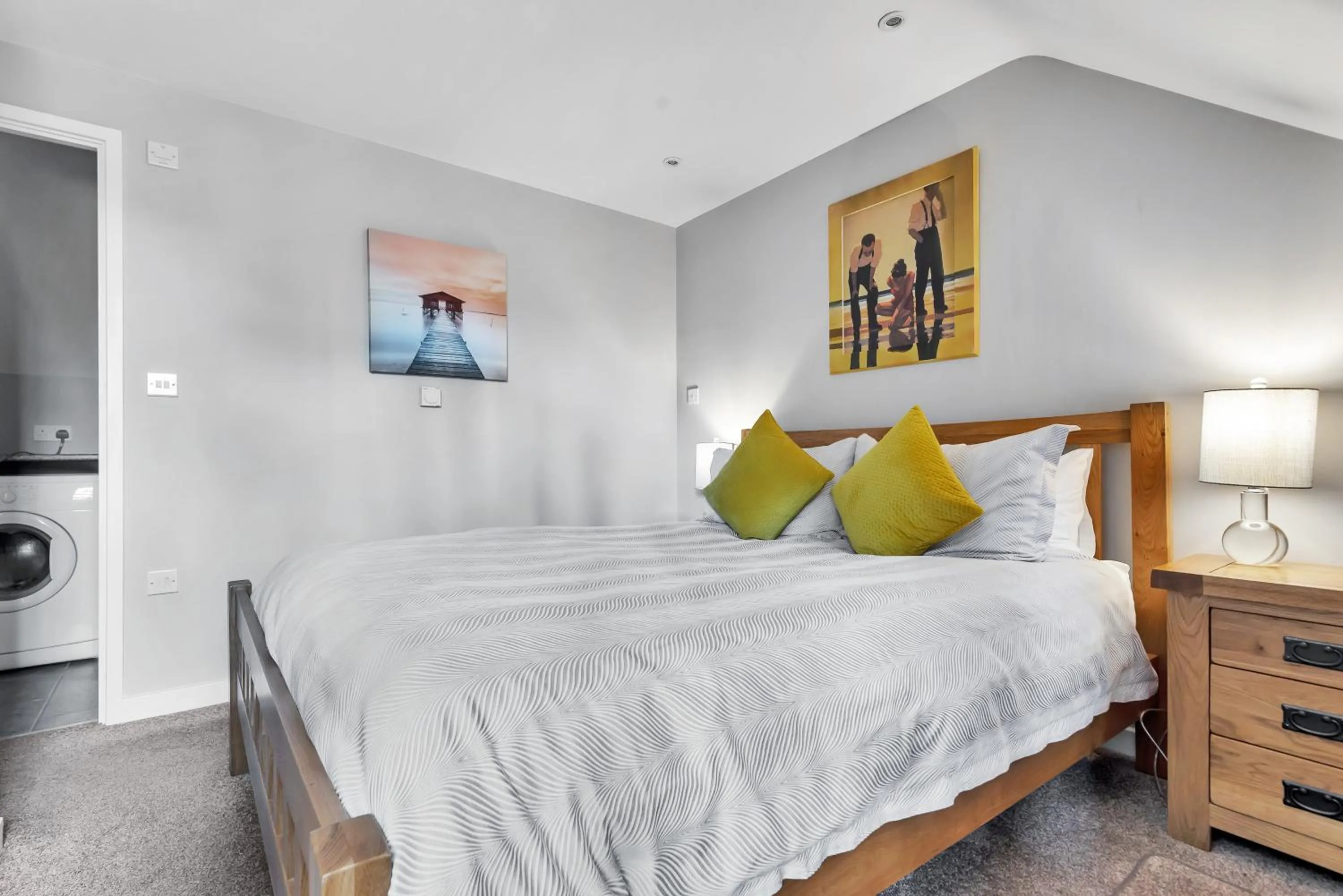 Bed in Hamble Retreat Studios and Lodge