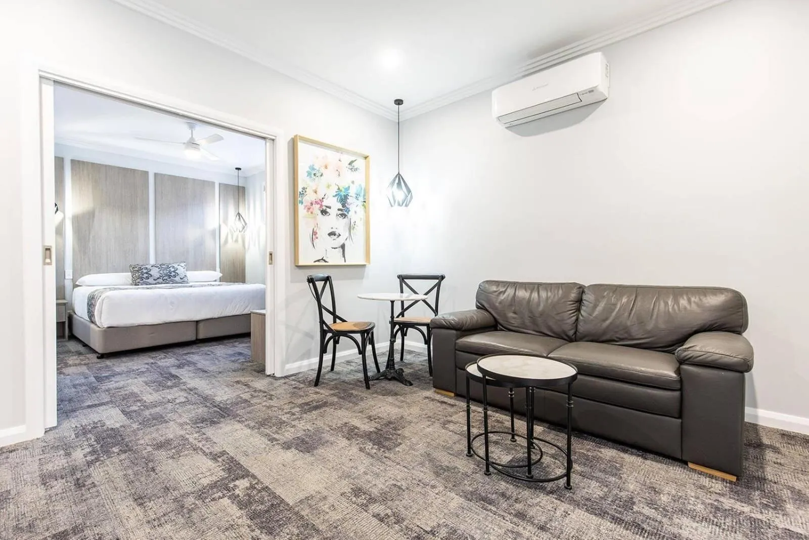 Bedroom, Bed in Comfort Inn Deakin Palms