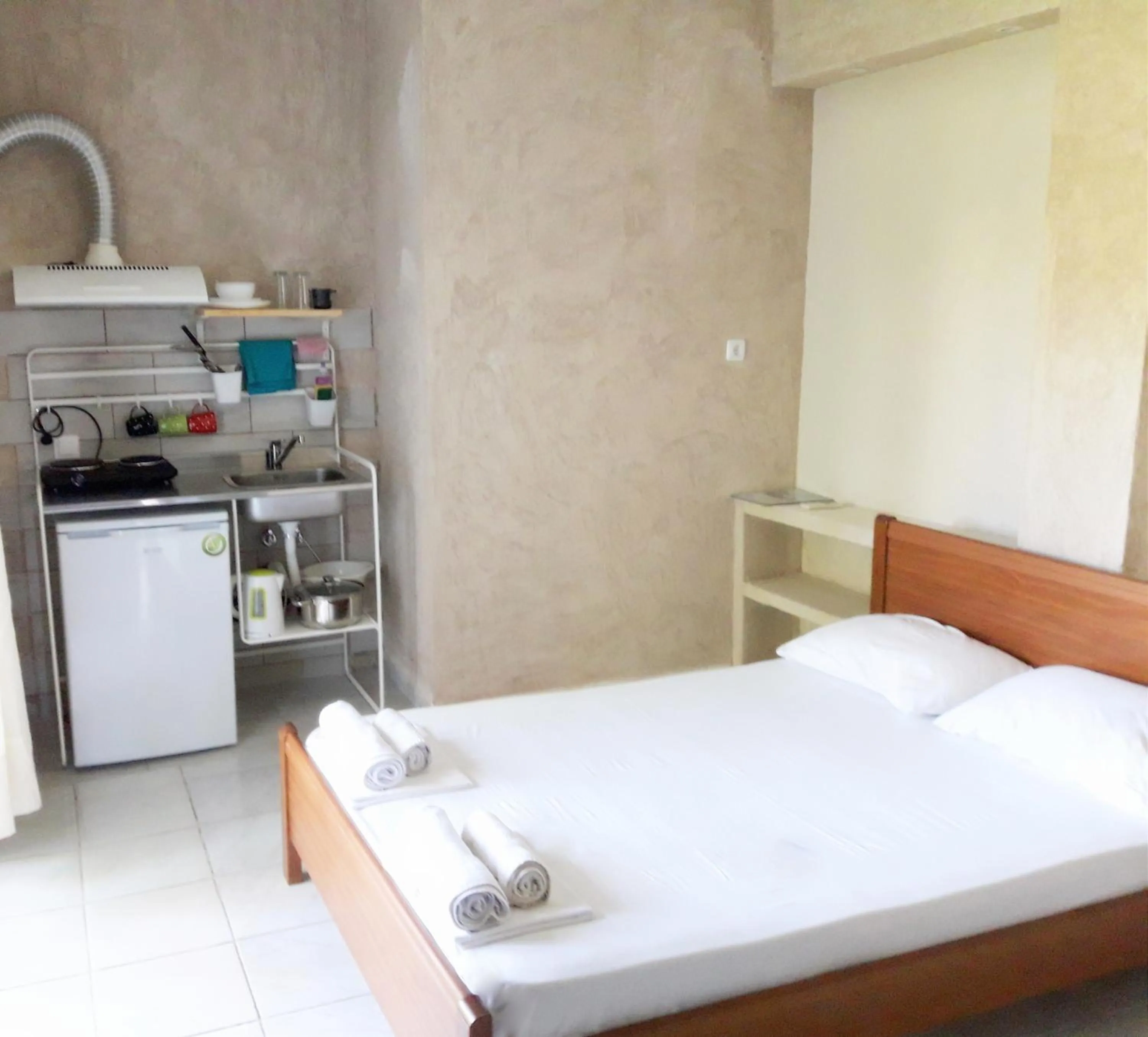 Photo of the whole room, Bed in Artemis Studios & Apartments