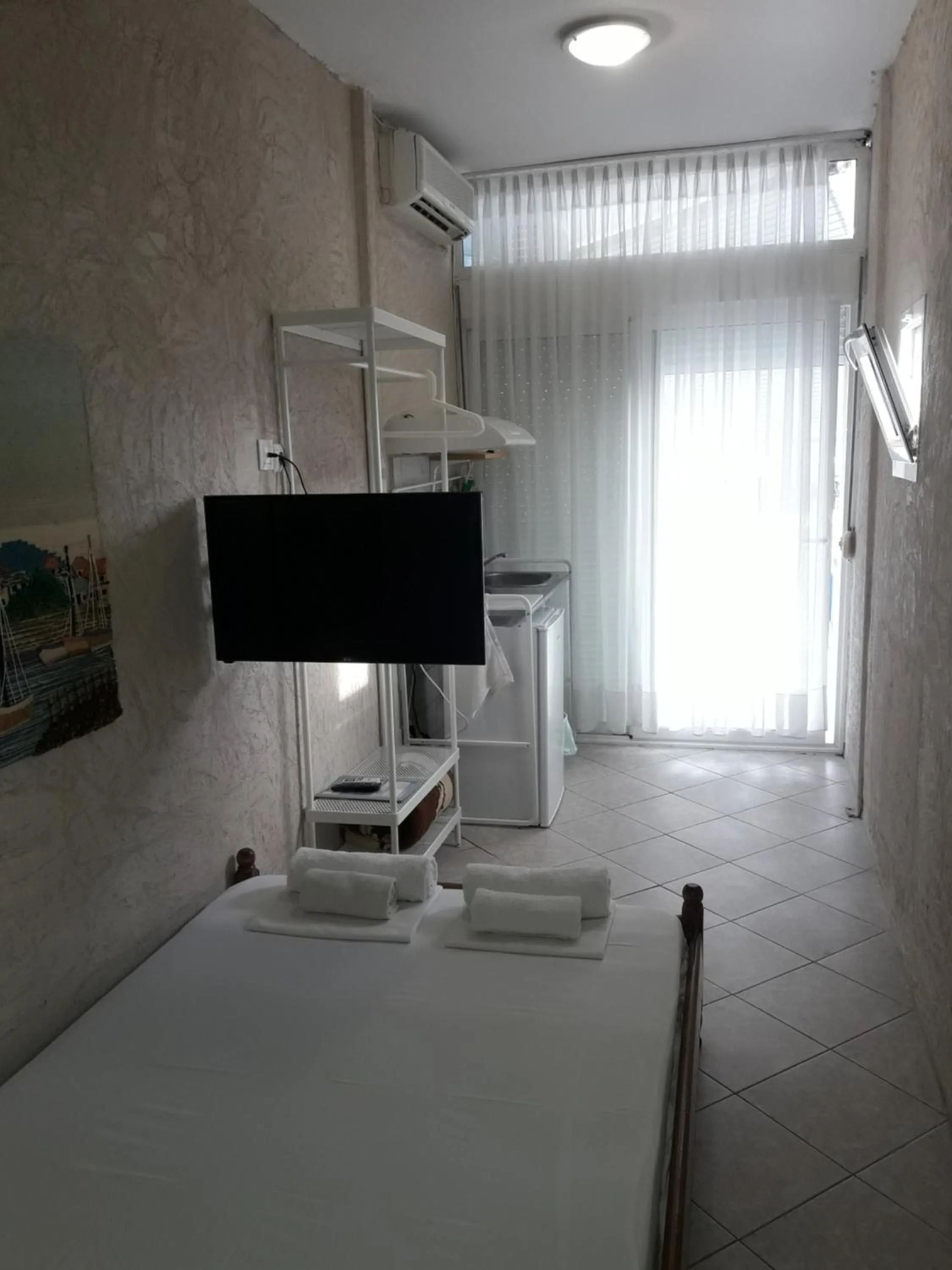 Photo of the whole room, Bed in Artemis Studios & Apartments