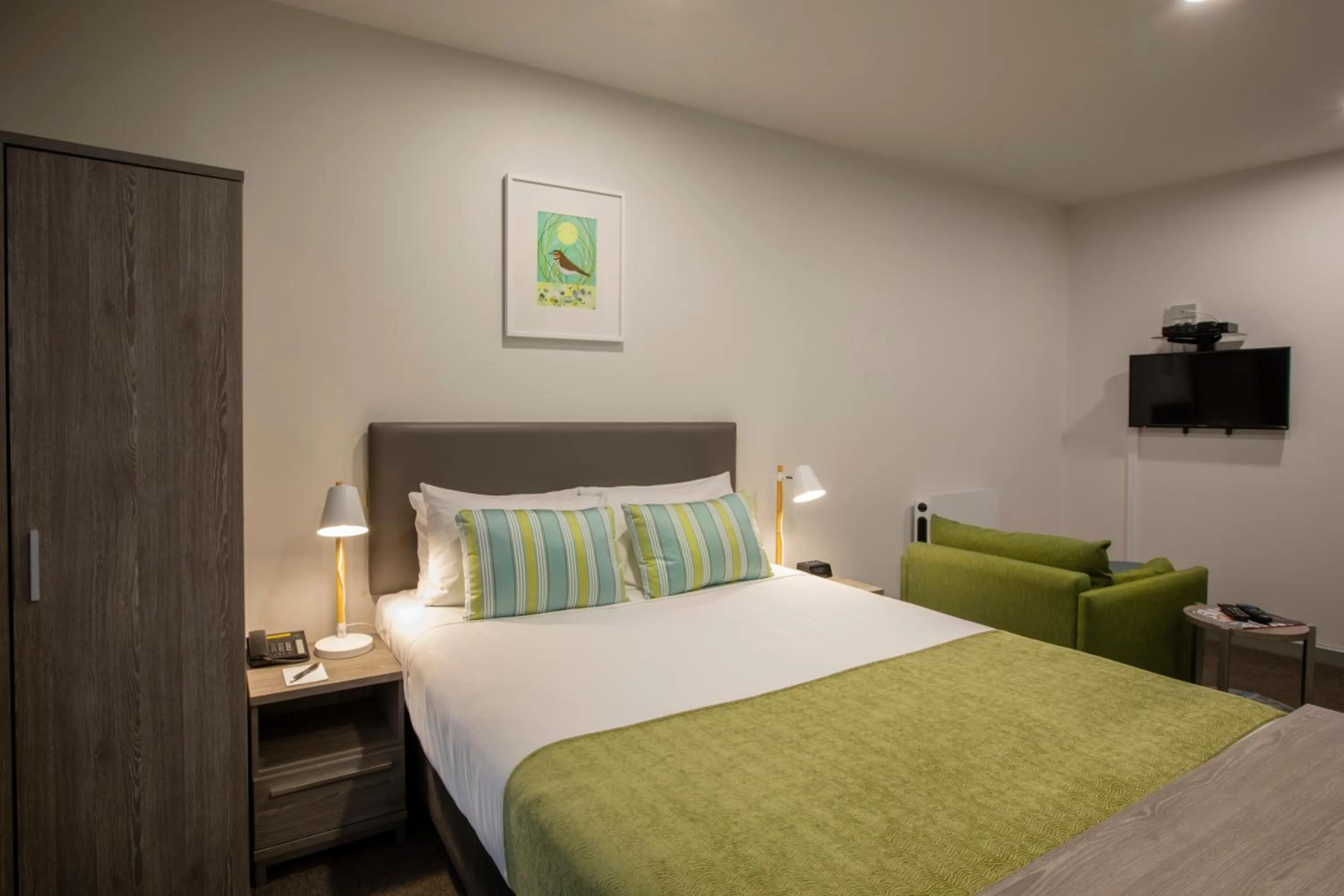 Bed in Quest Atrium Apartment Hotel