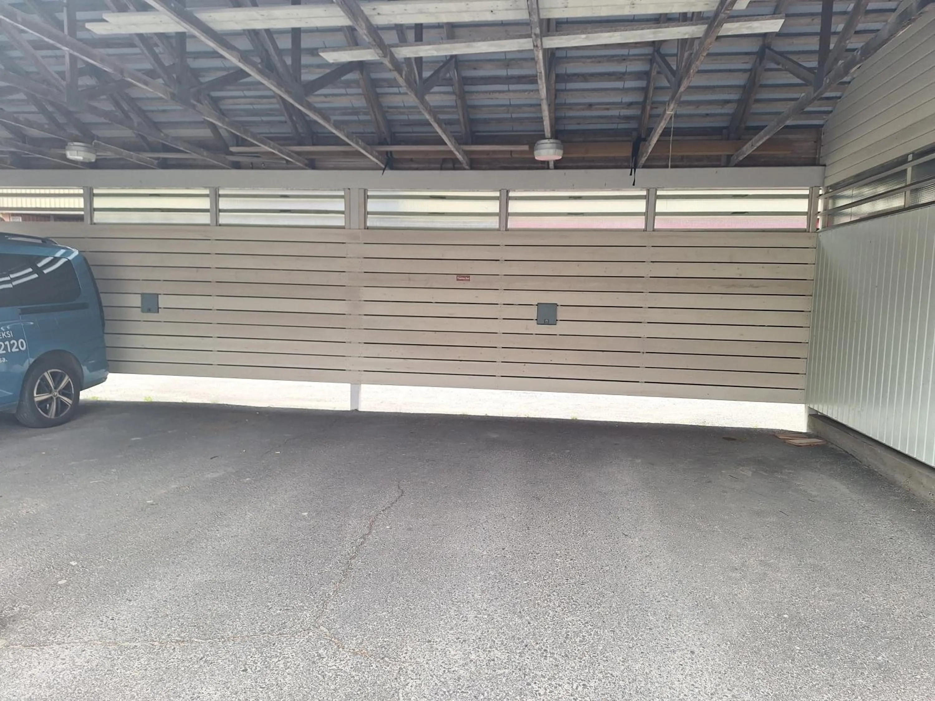 Parking in Hotelli Pogostan Hovi