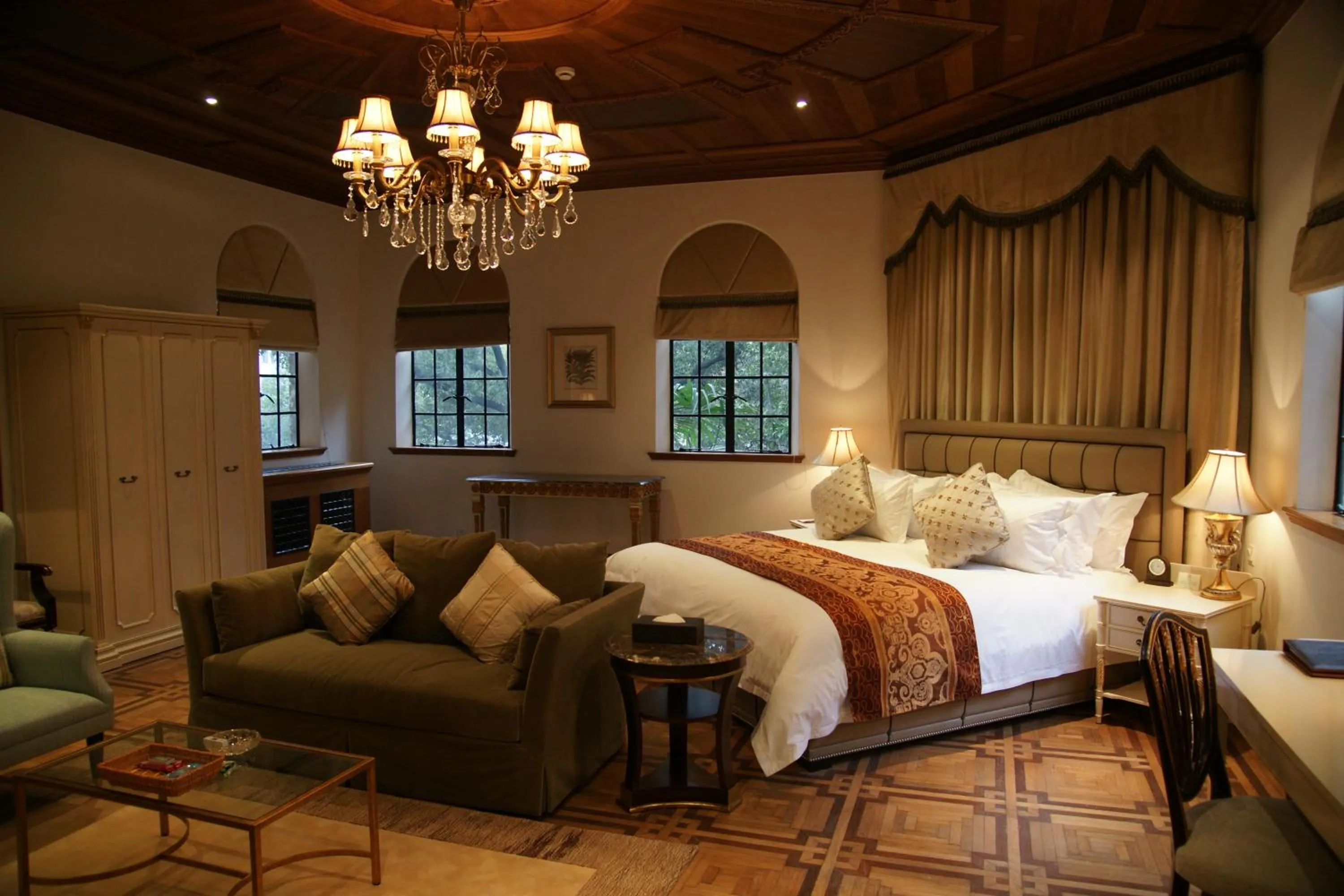 Bed in Shanghai Moller Villa Hotel