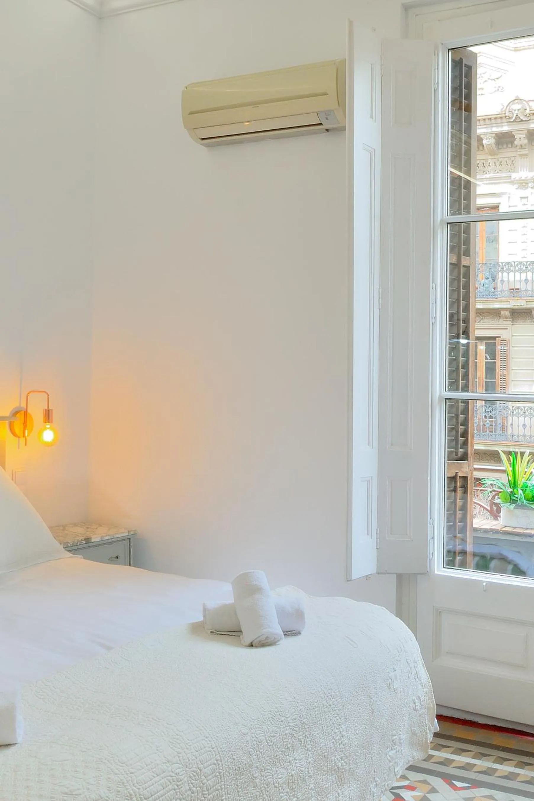 Photo of the whole room, Bed in Hostal Girona