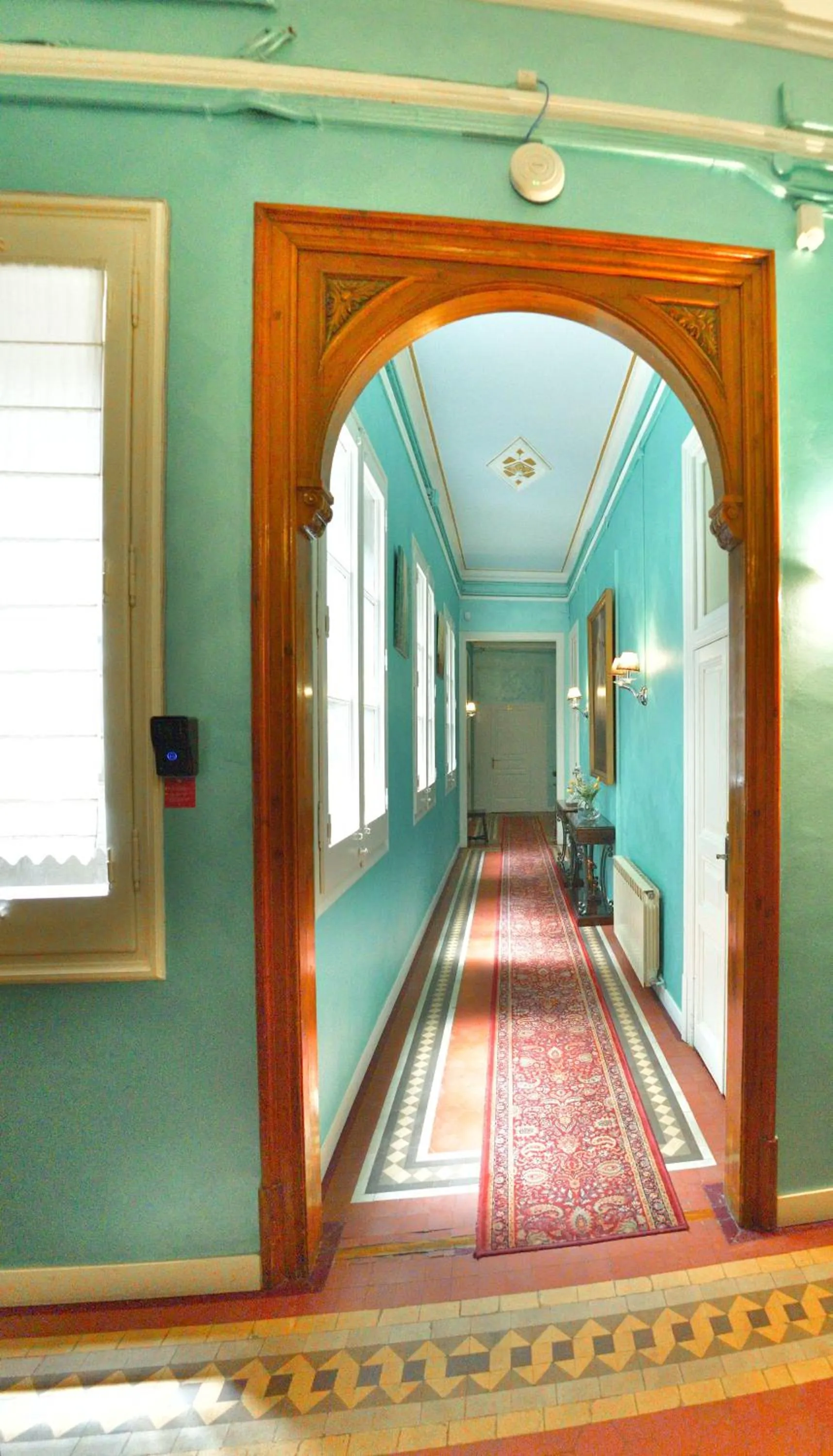 Lobby or reception in Hostal Girona