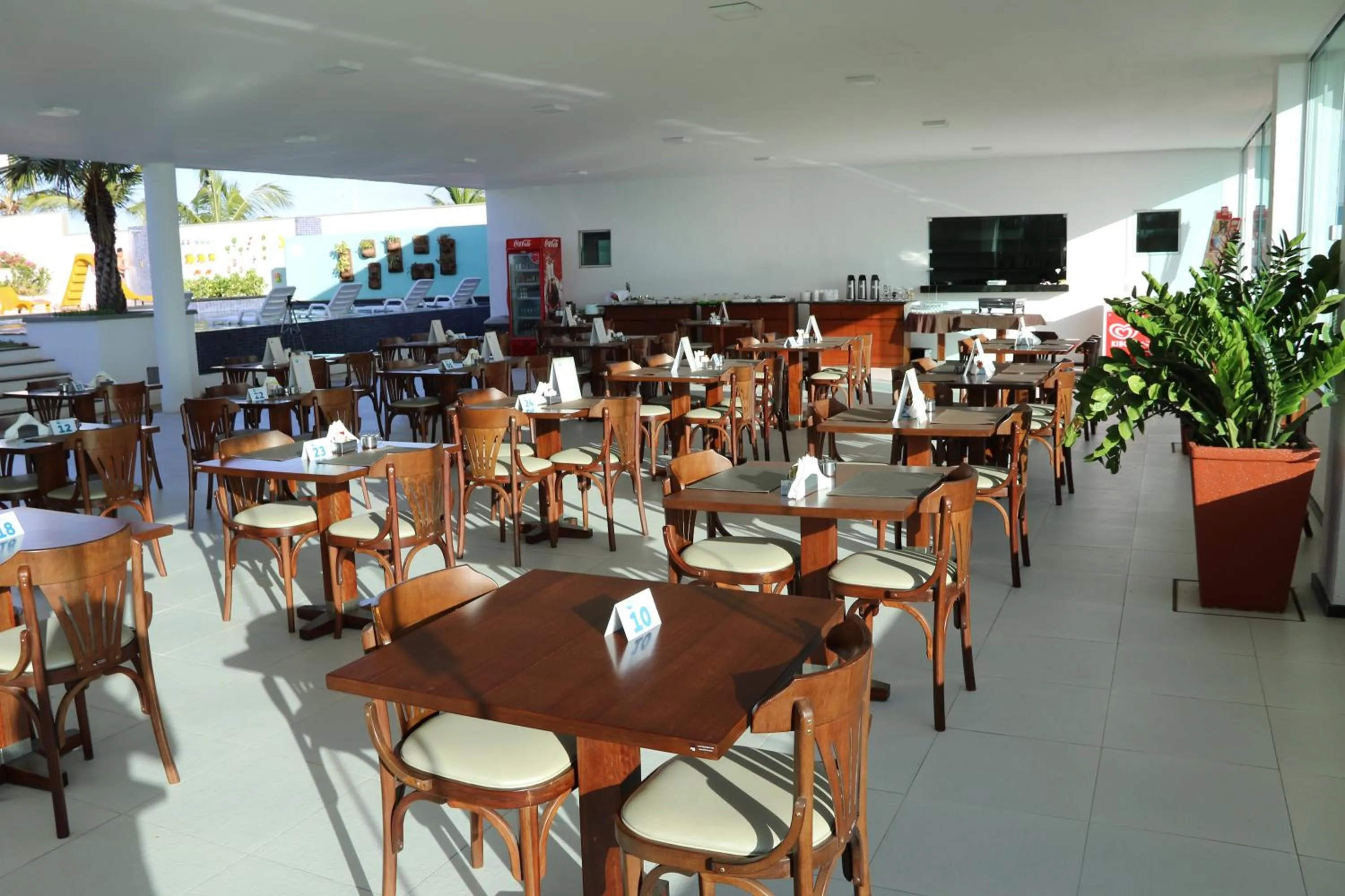 Restaurant/places to eat in Pousada Mar Aberto