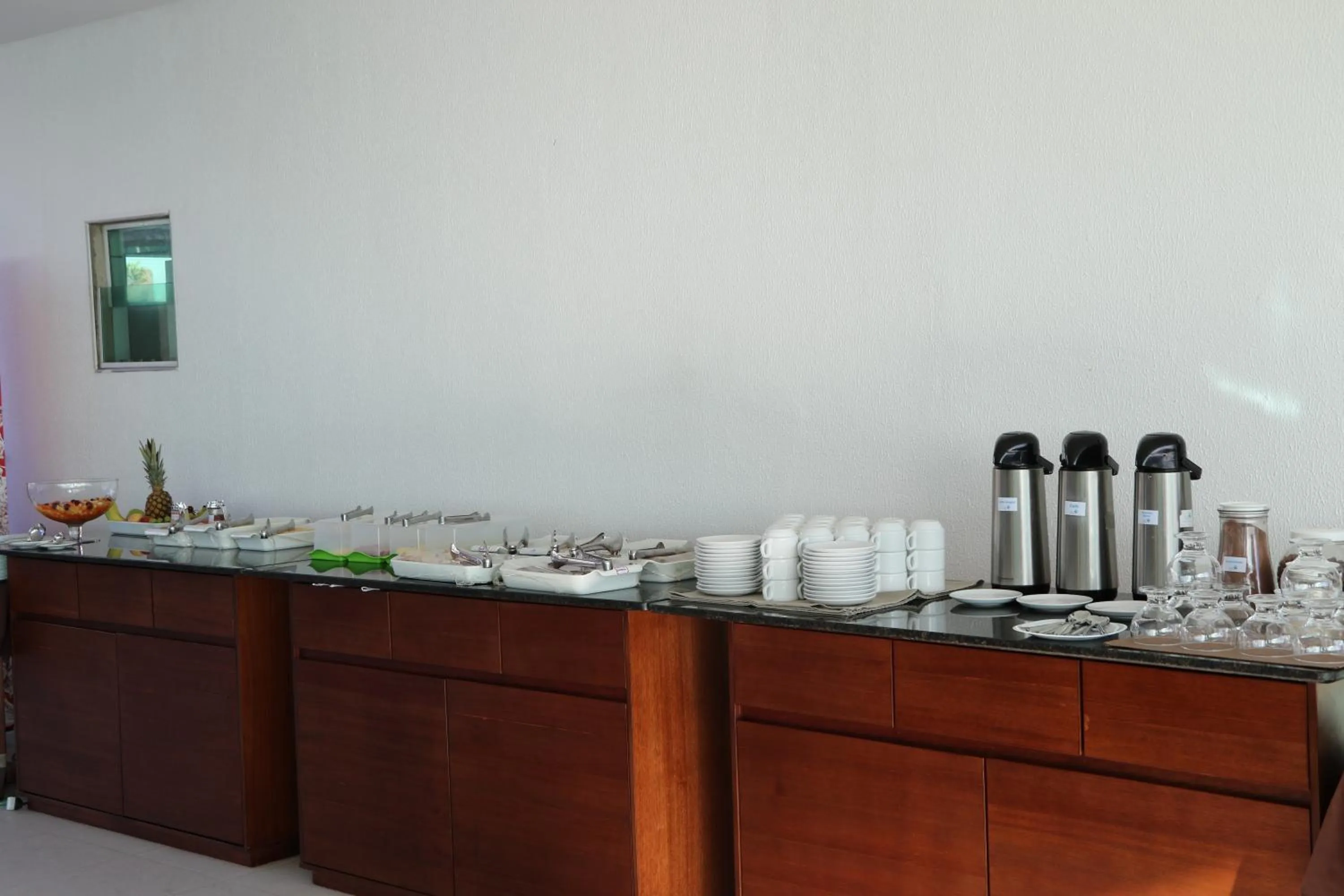 Restaurant/places to eat in Pousada Mar Aberto