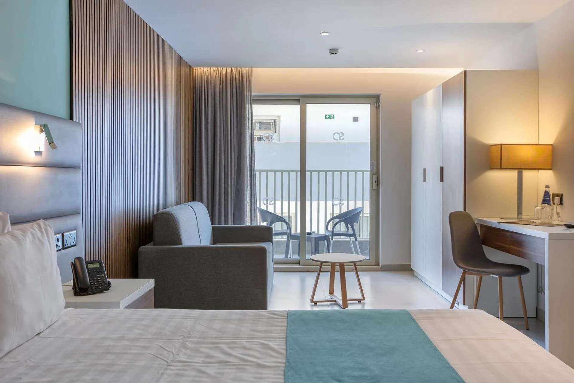 Bed in Solana Hotel & Spa