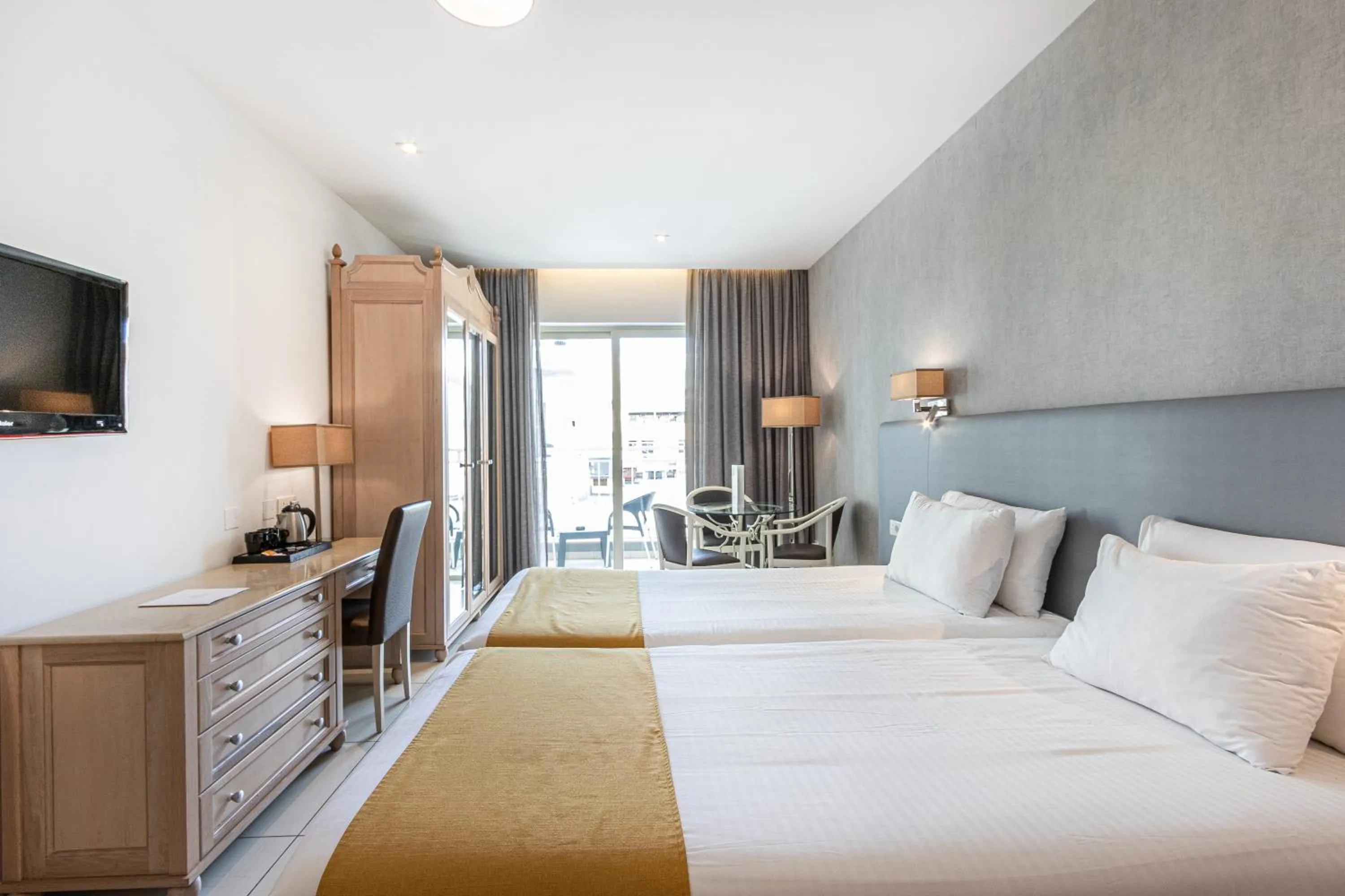 Bed in Solana Hotel & Spa