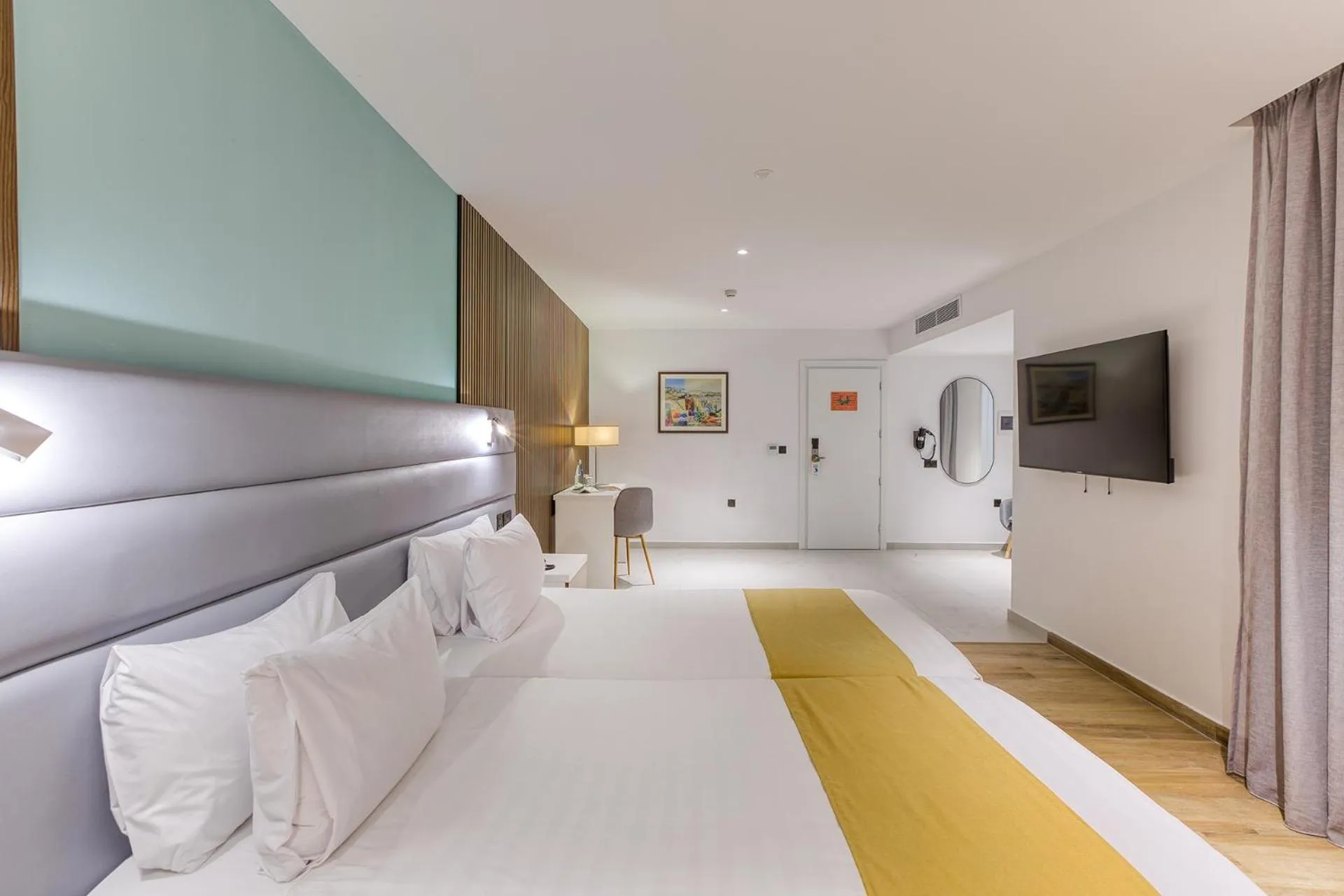 Bed in Solana Hotel & Spa