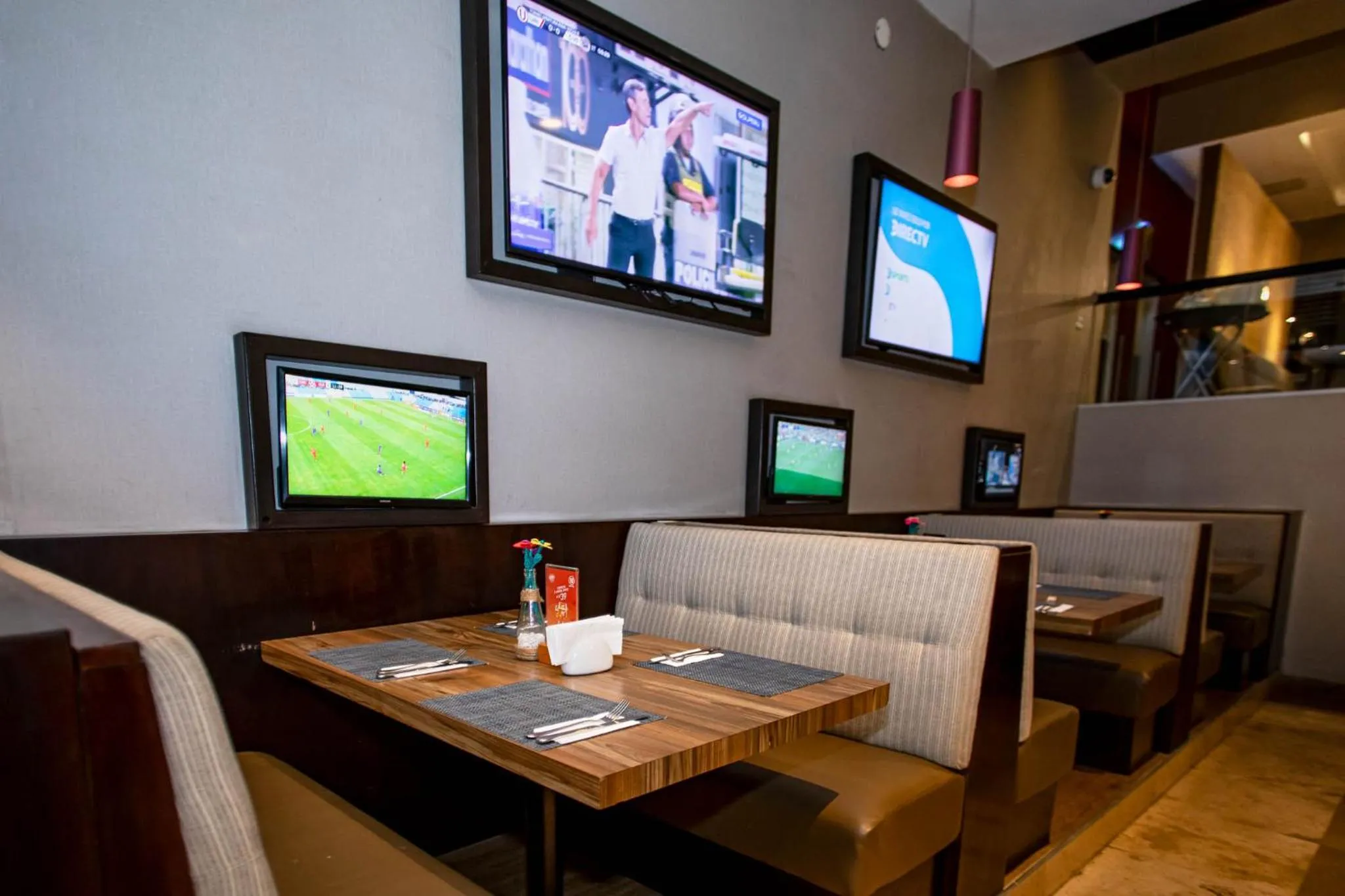 Restaurant/places to eat in Casa Andina Standard Piura