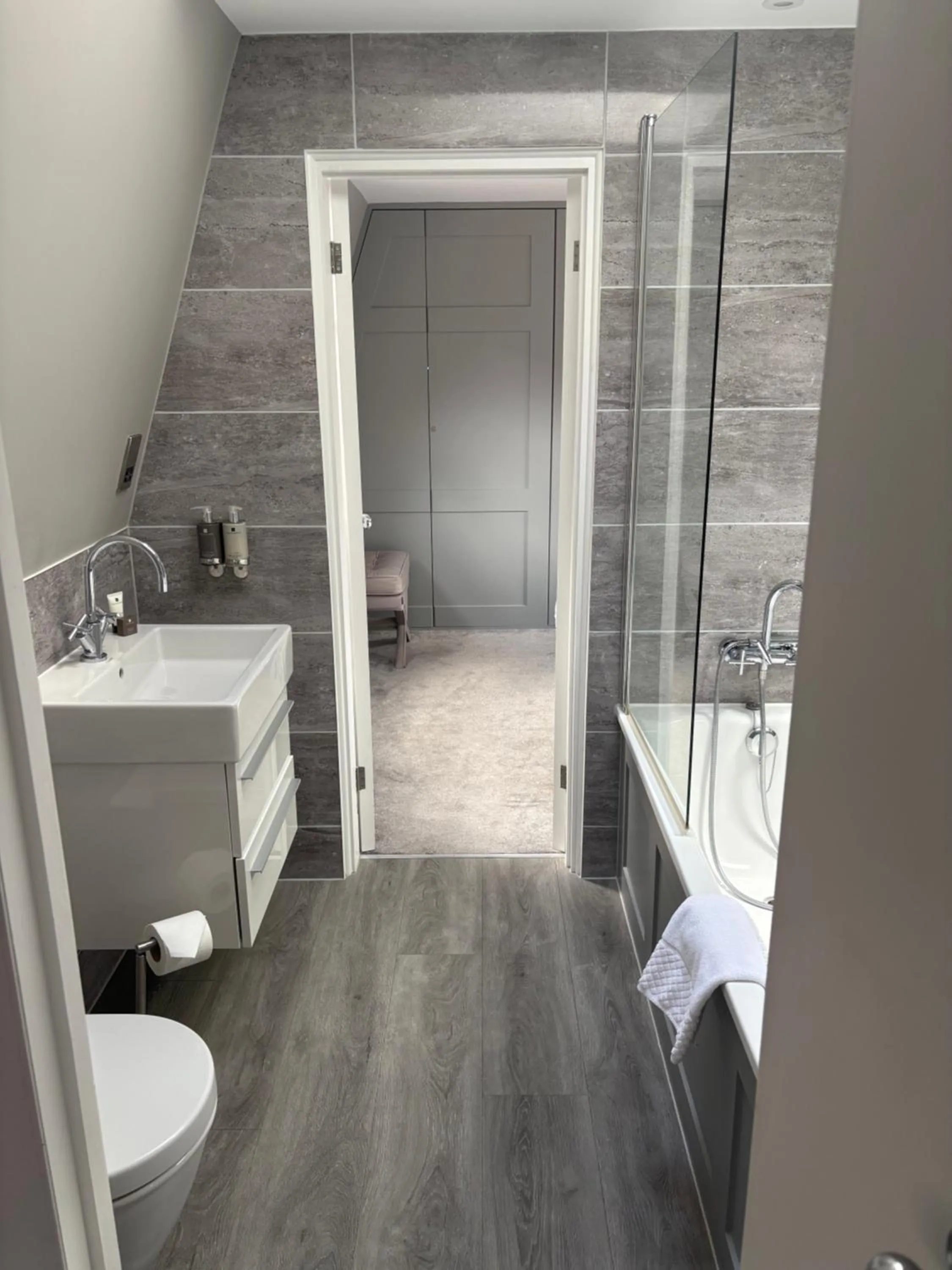 Bathroom in One Warwick Park Hotel