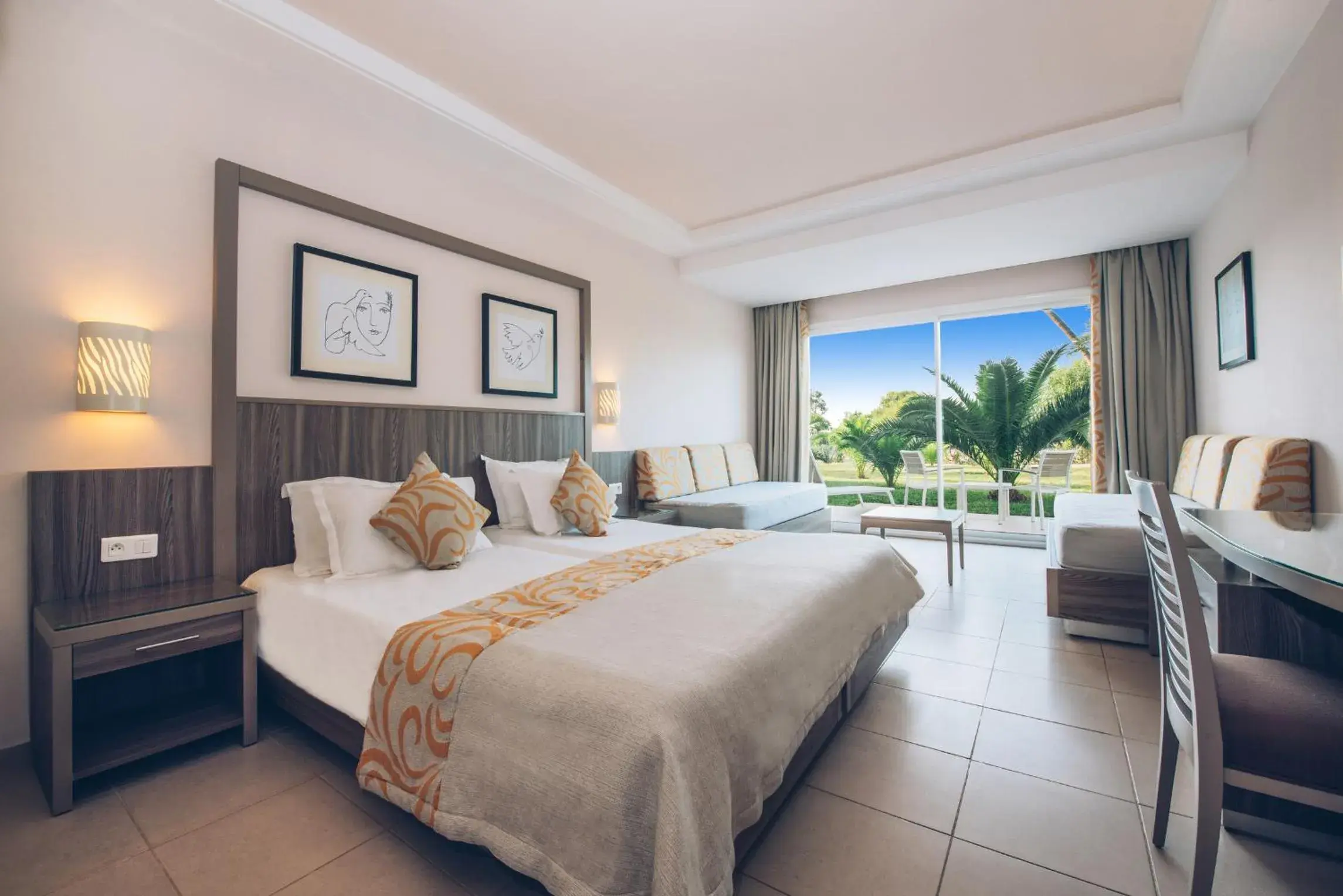 Family Room with Garden View in Iberostar Waves Mehari Djerba Family Room with Garden View in Iberostar Waves Mehari Djerba