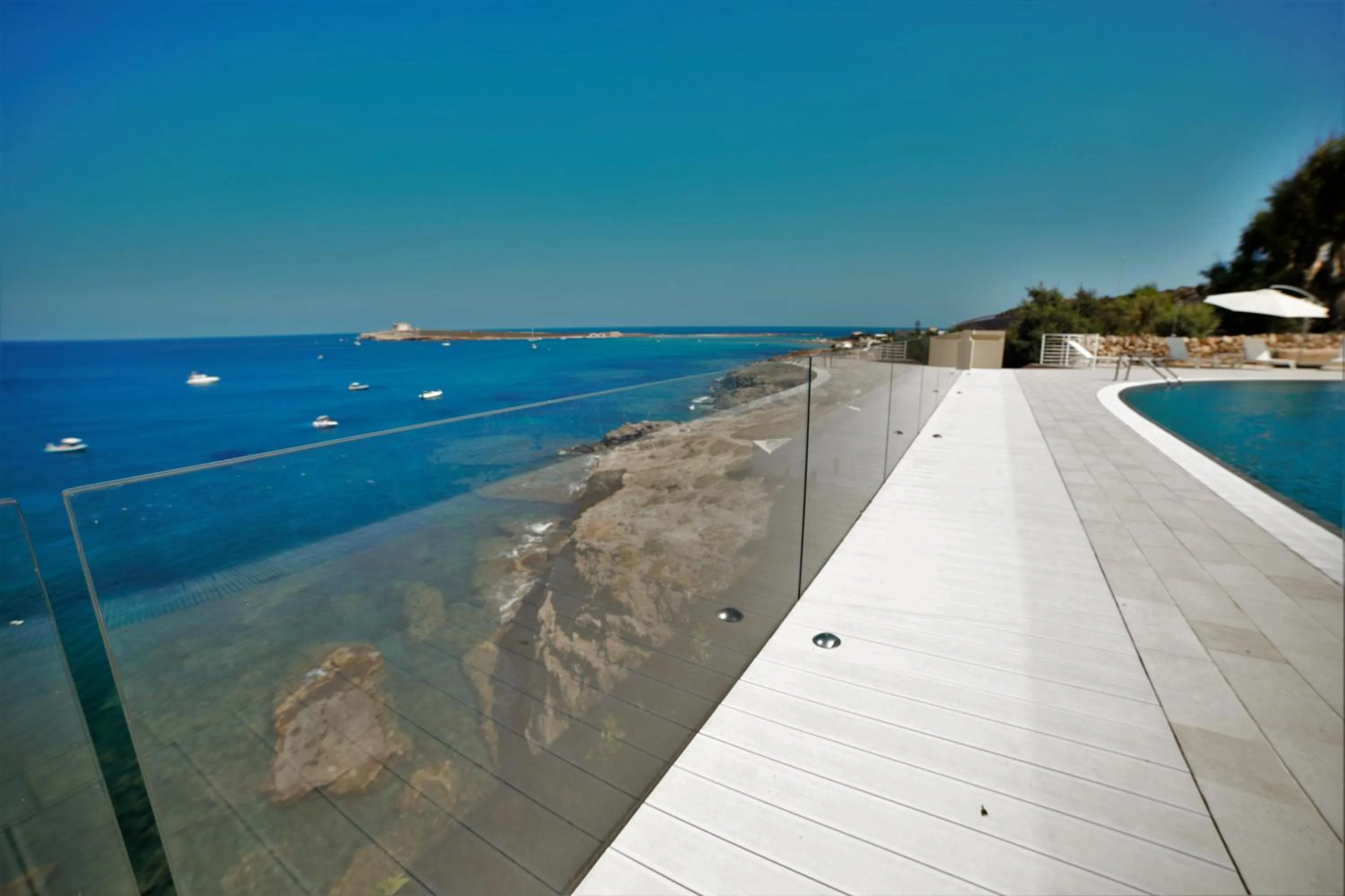 Swimming pool in Castello Tafuri