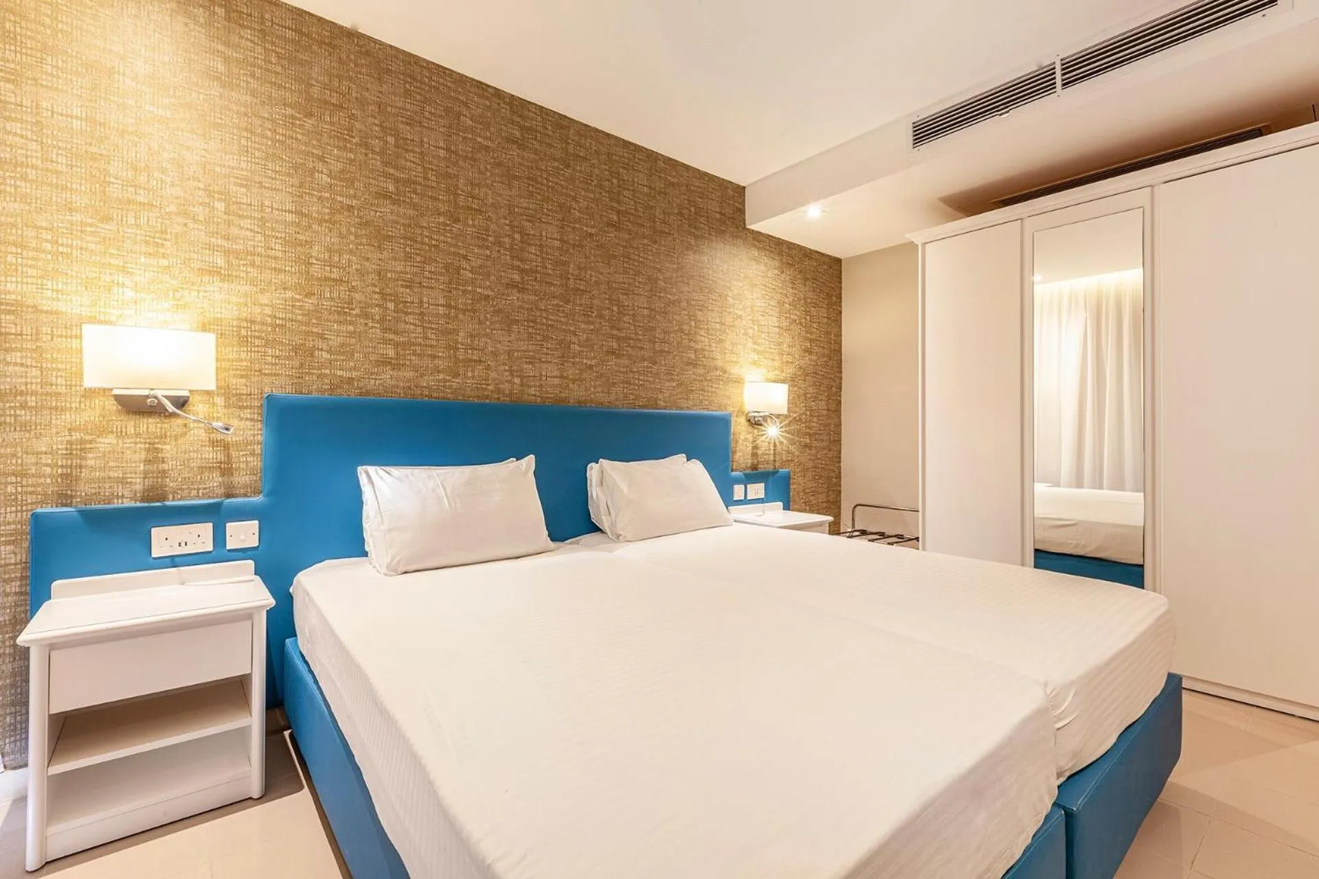 Photo of the whole room, Bed in Pergola Hotel & Spa