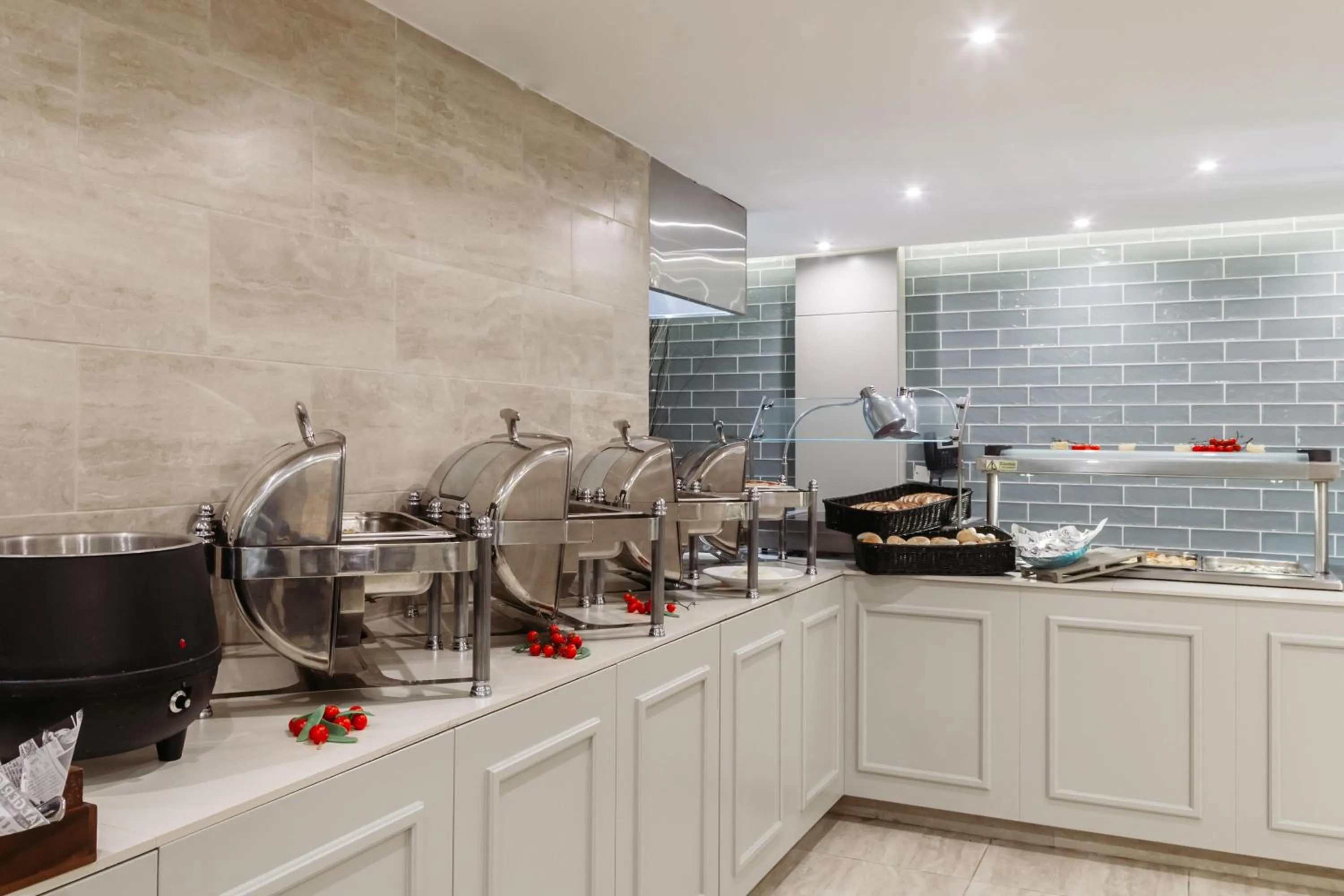 Restaurant/places to eat in Pergola Hotel & Spa