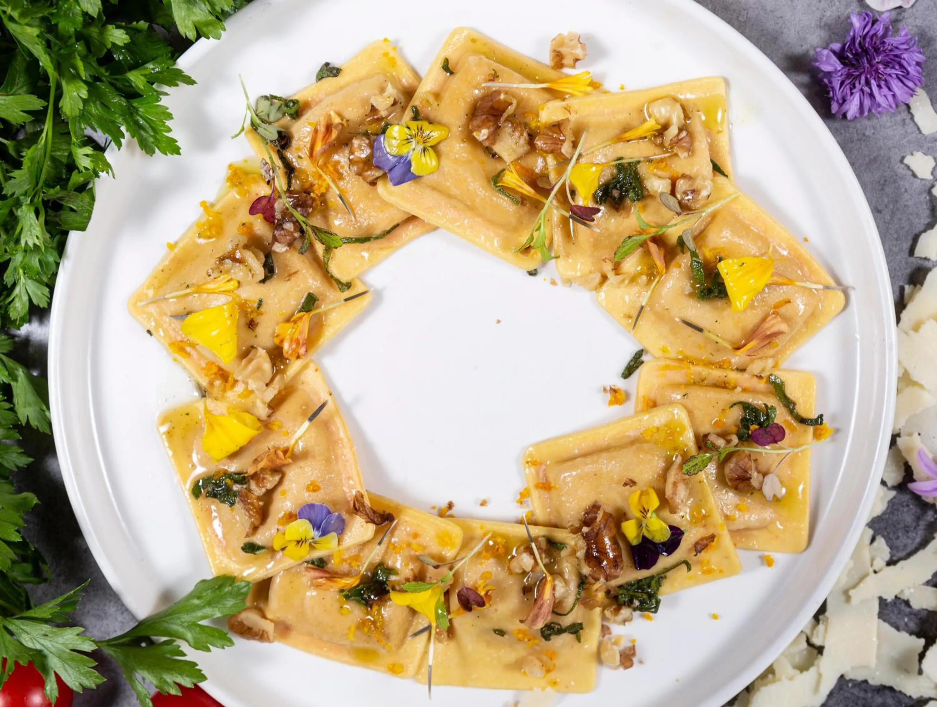 Restaurant/places to eat in Pergola Hotel & Spa