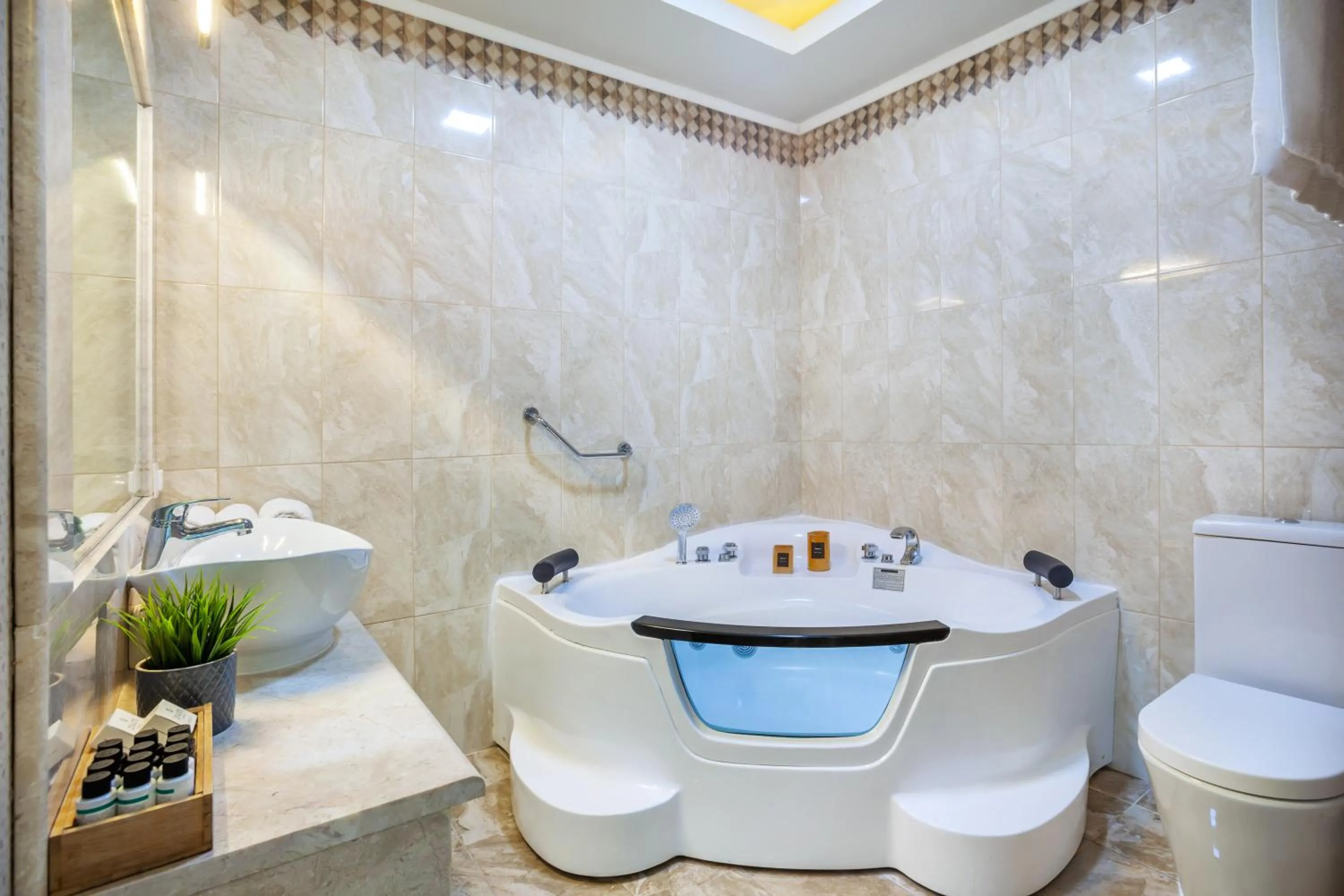 Bathroom in Sunny Villas Resort & Spa