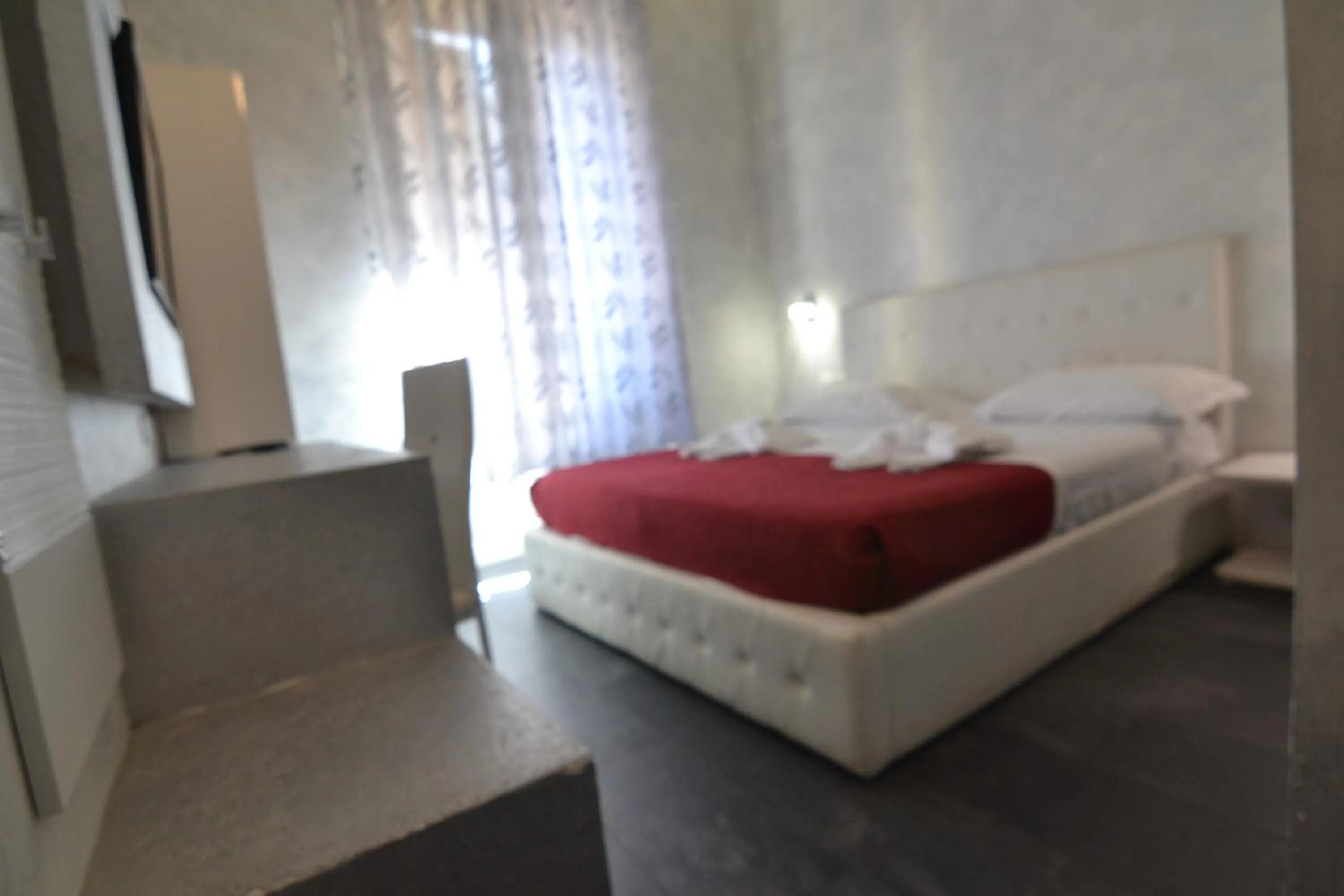 Bed in Glamour Spanish Steps