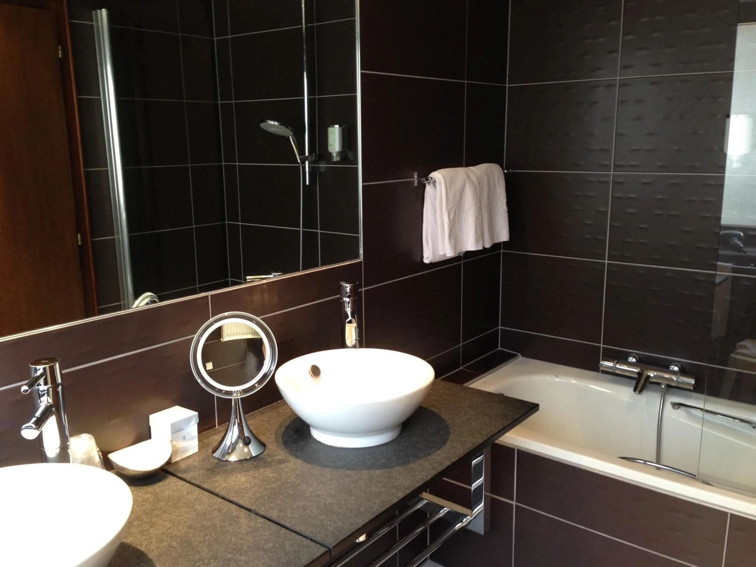 Bathroom in Hotel Restaurant L'Ami Fritz