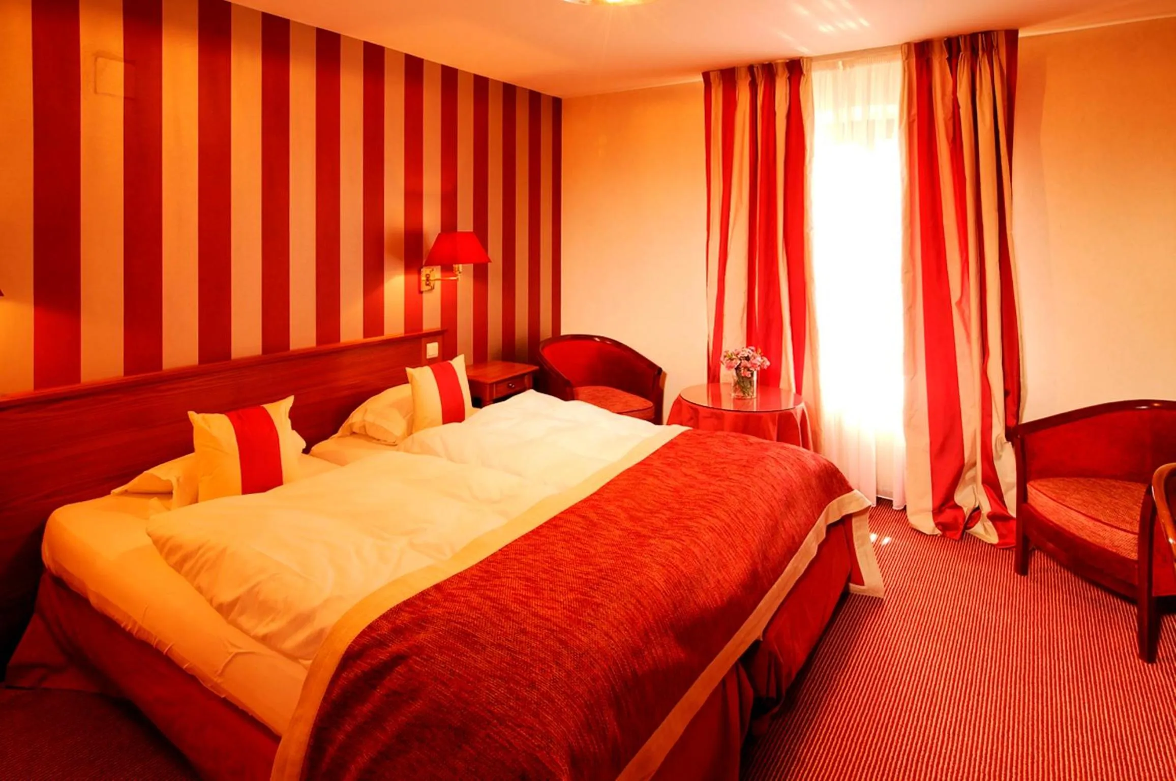 Bed in Hotel Restaurant L'Ami Fritz